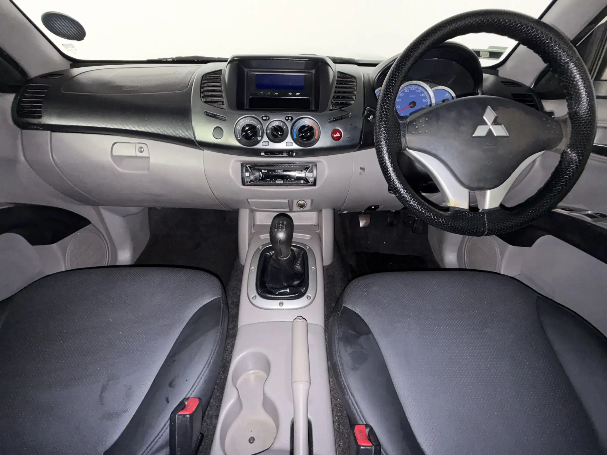 Mitsubishi Triton