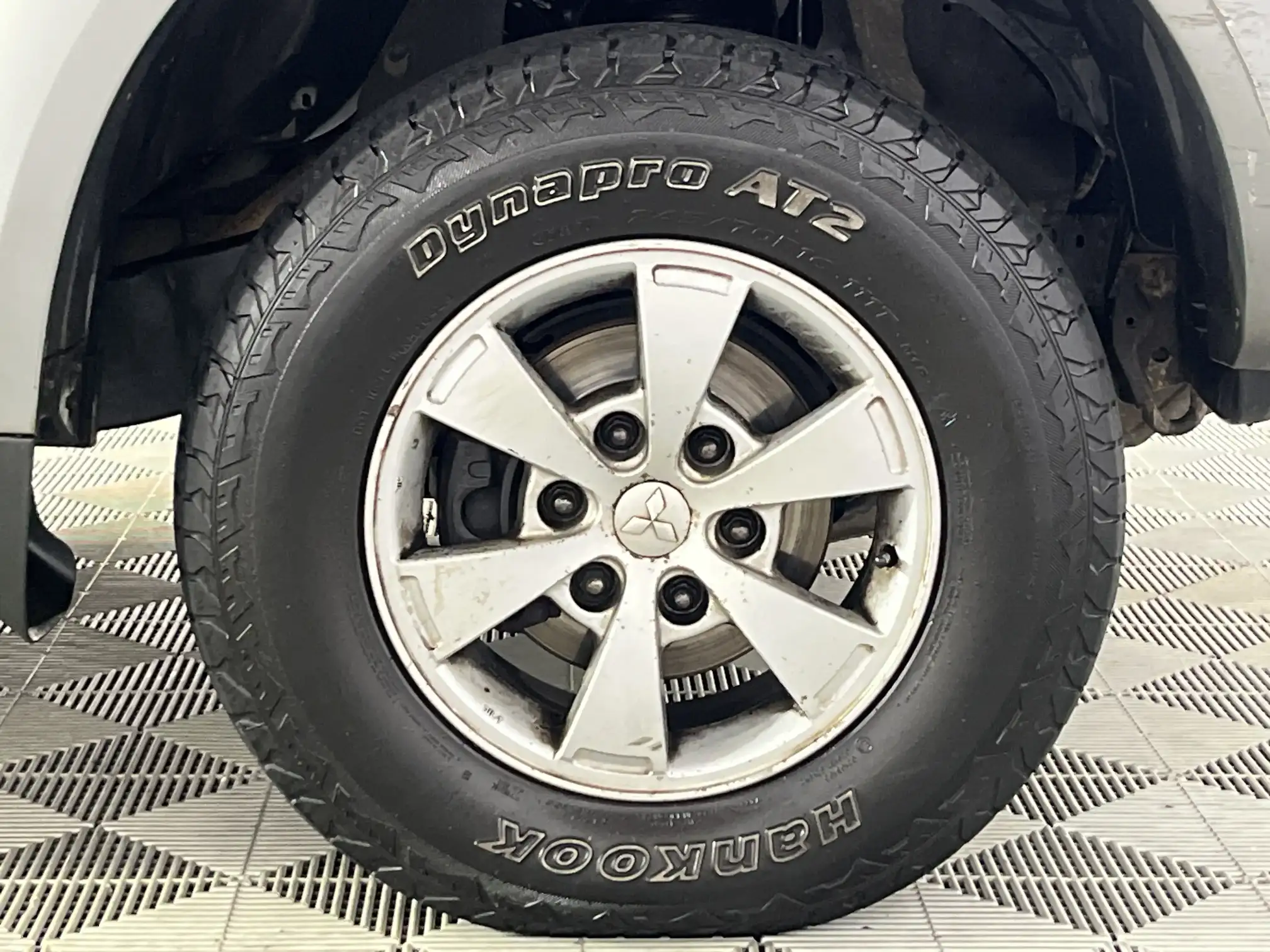 Mitsubishi Triton