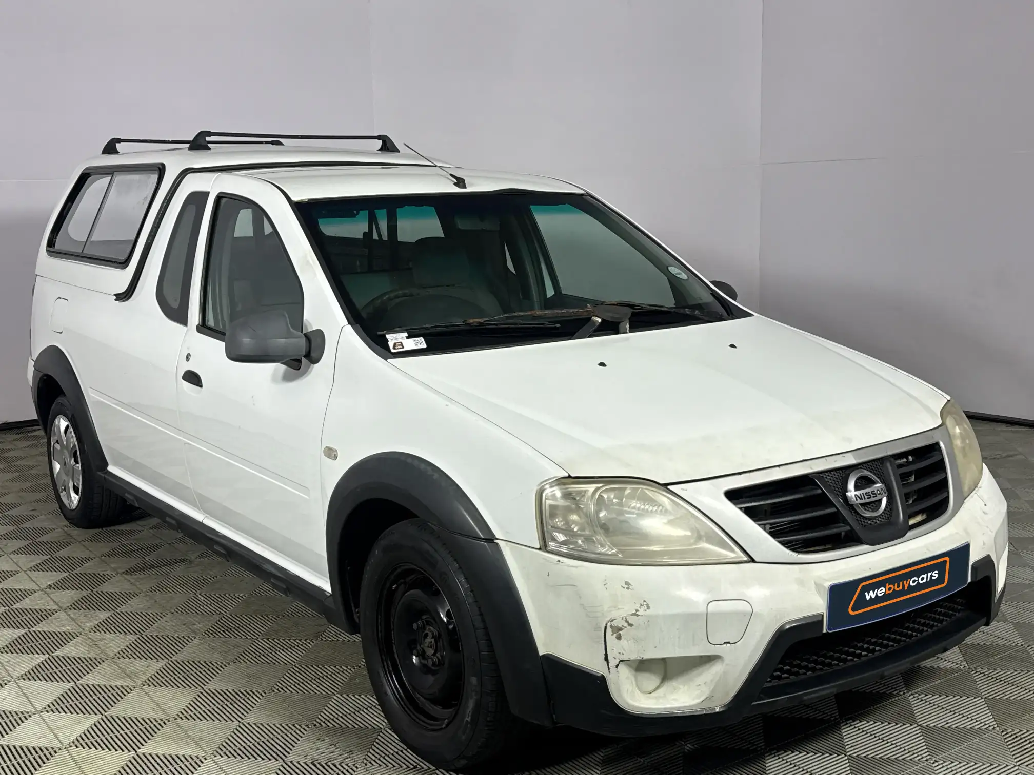 Nissan NP200