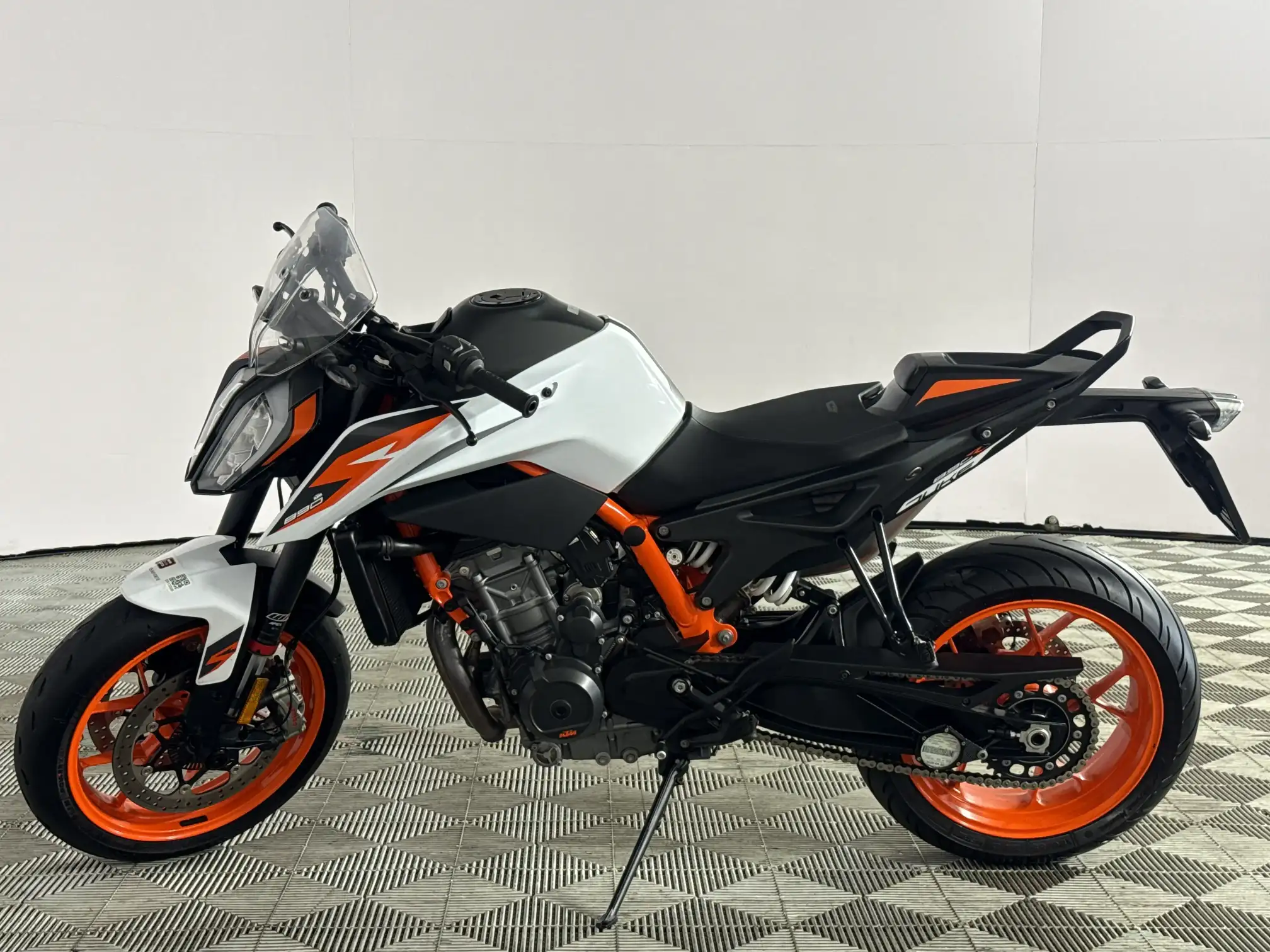 KTM Duke