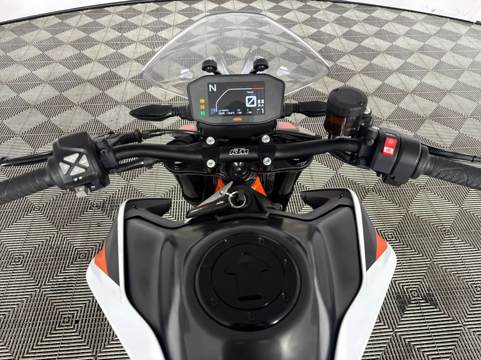 KTM Duke
