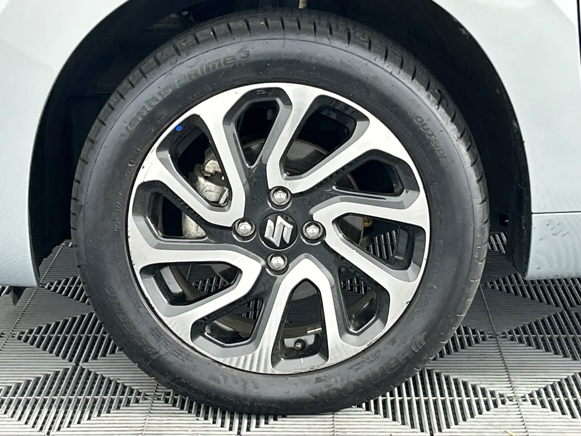 Suzuki Baleno