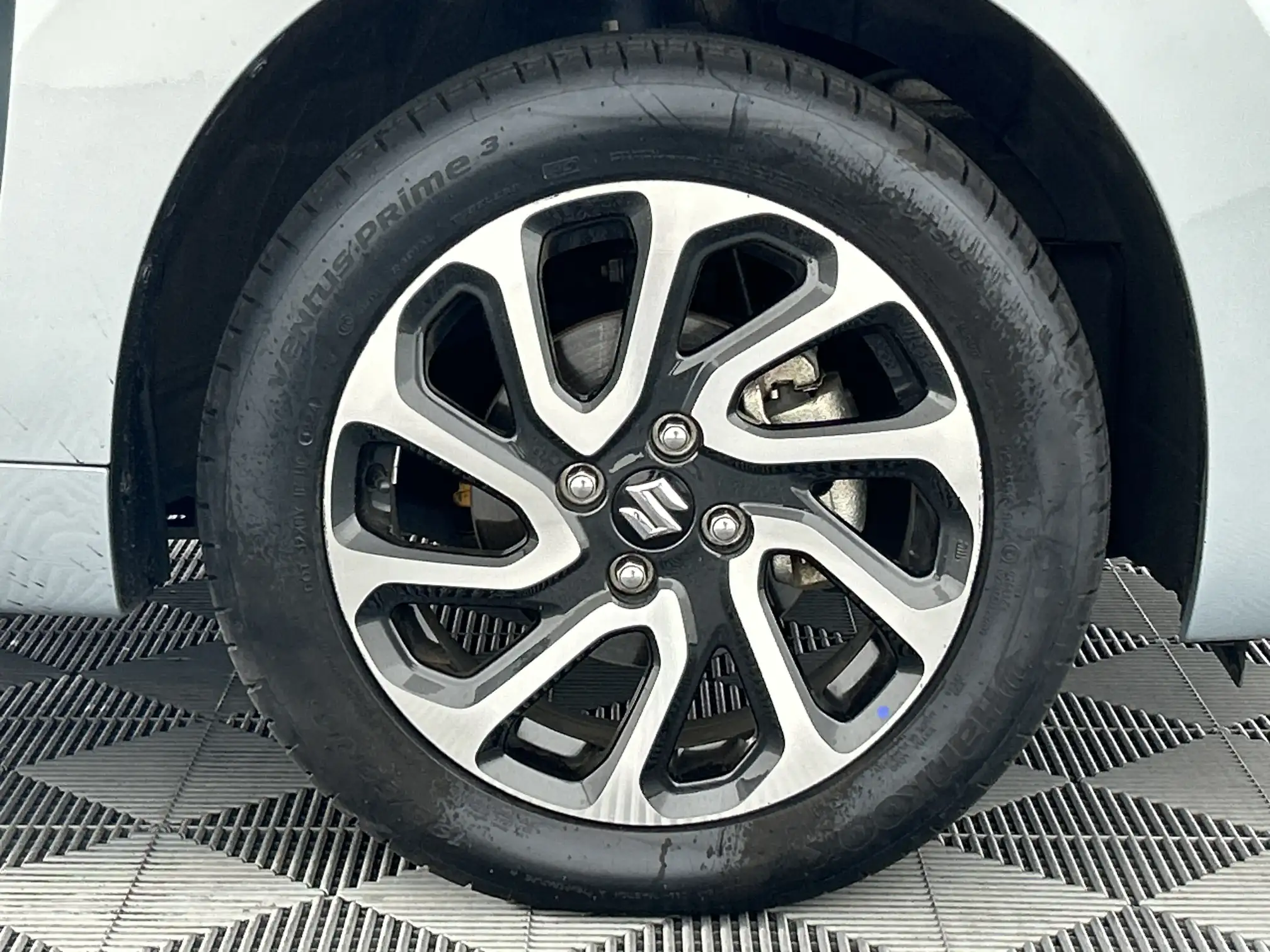 Suzuki Baleno