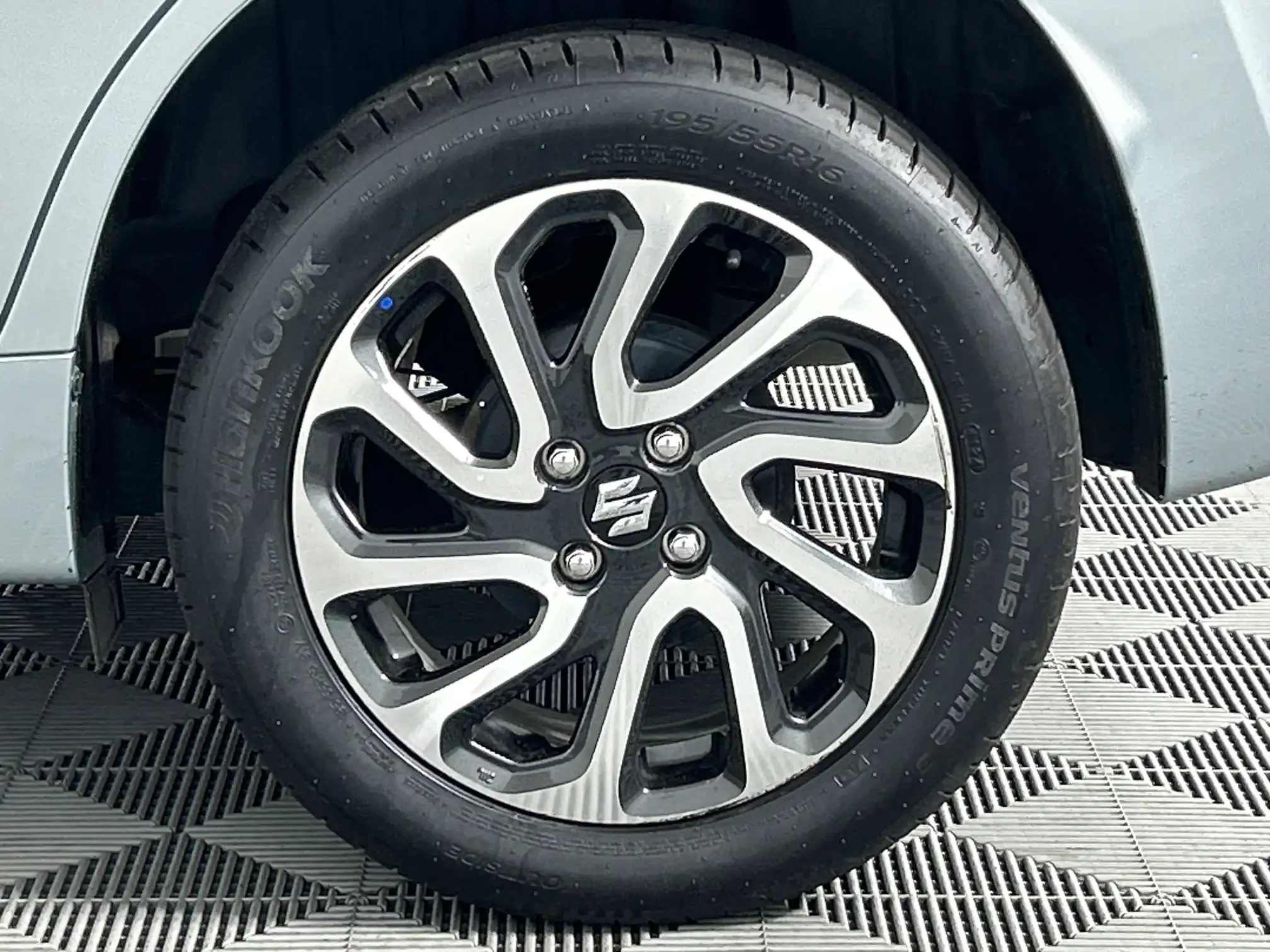 Suzuki Baleno