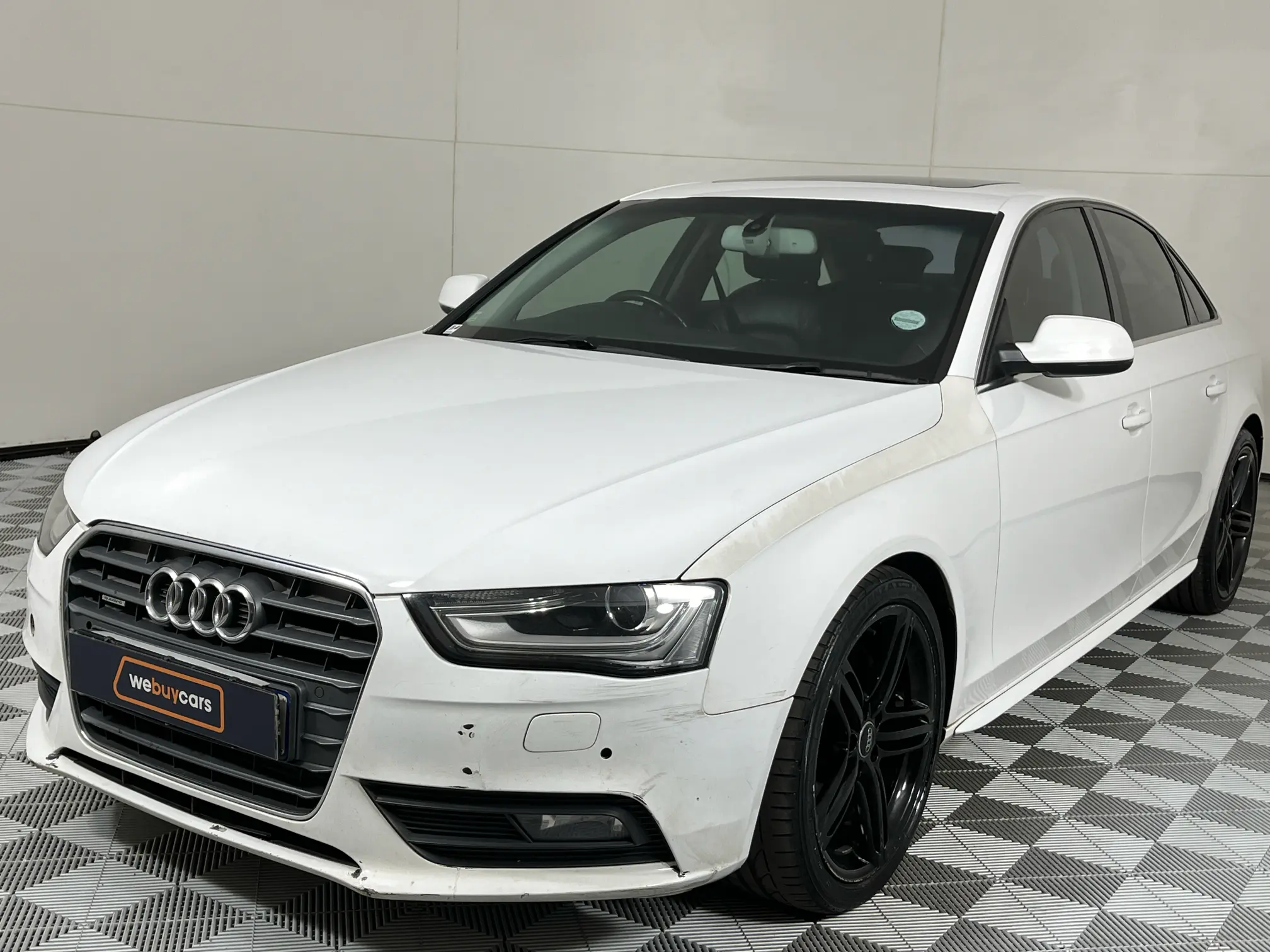 2013 Audi A4 2.0 TFSI quattro S tronic (155 KW)