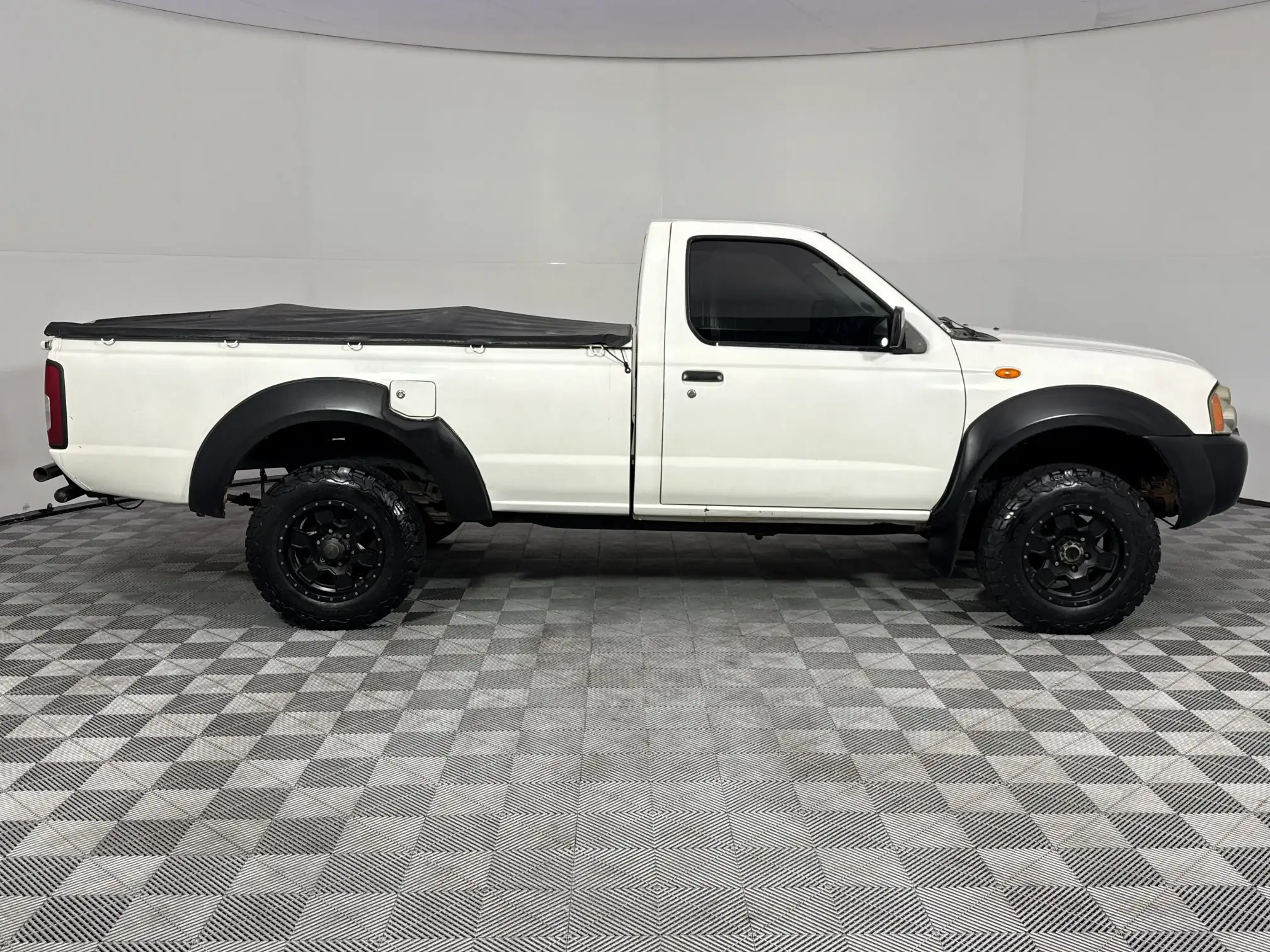 Nissan Hardbody