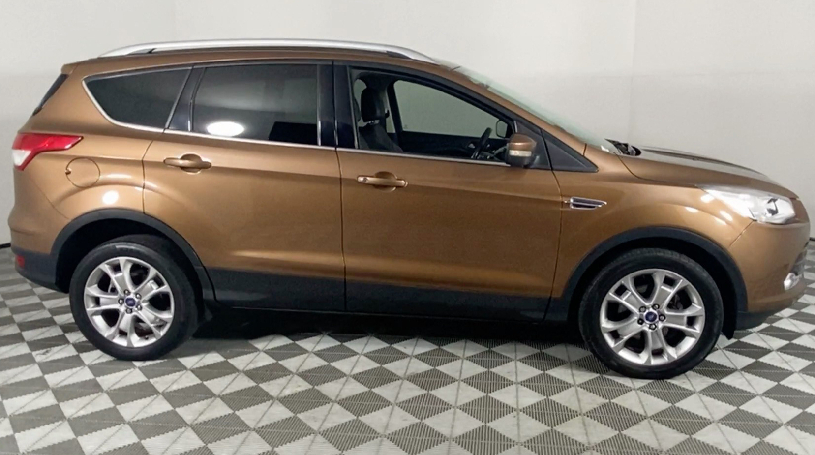 Ford kuga 2014 года