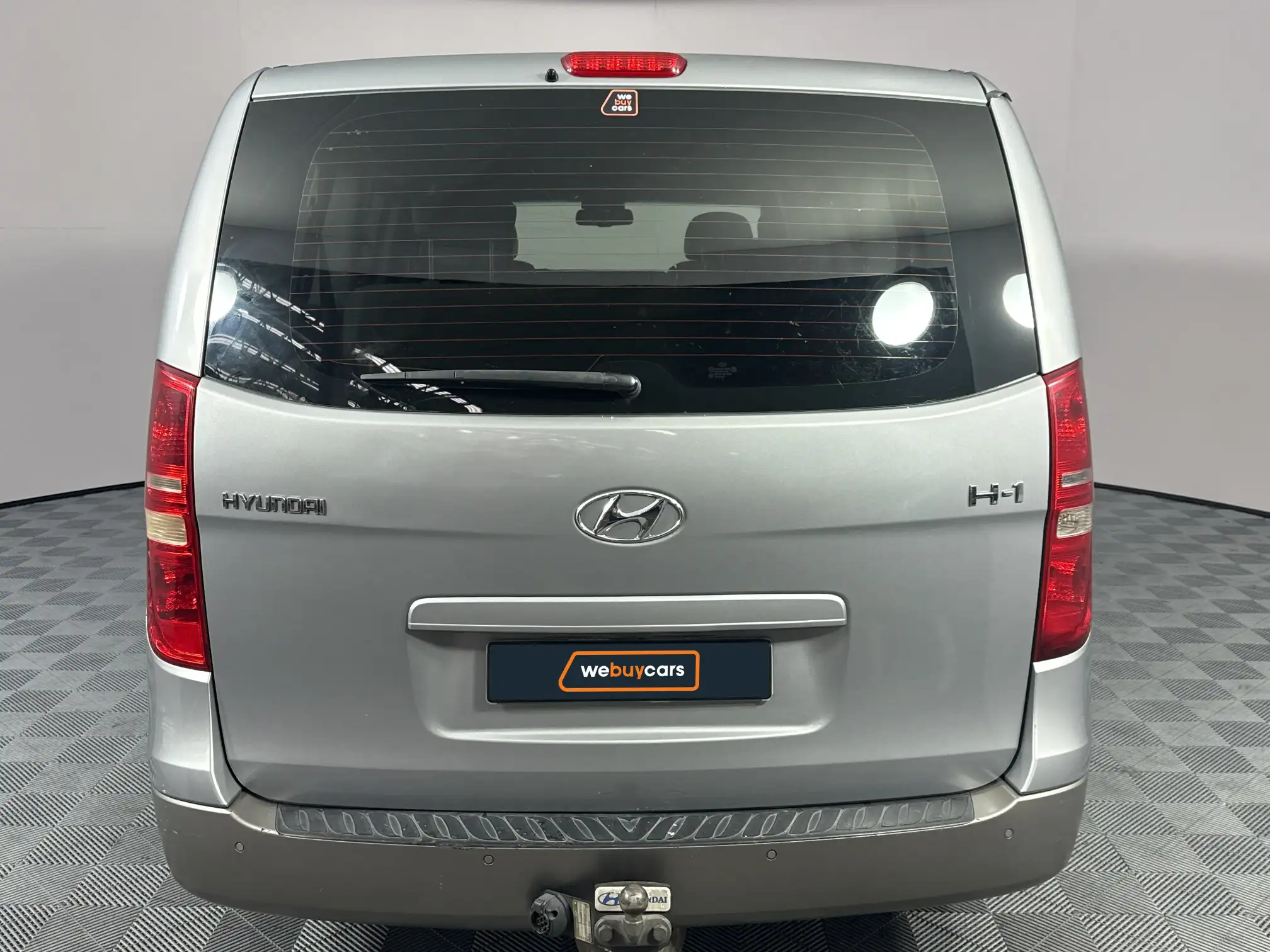 Hyundai H-1