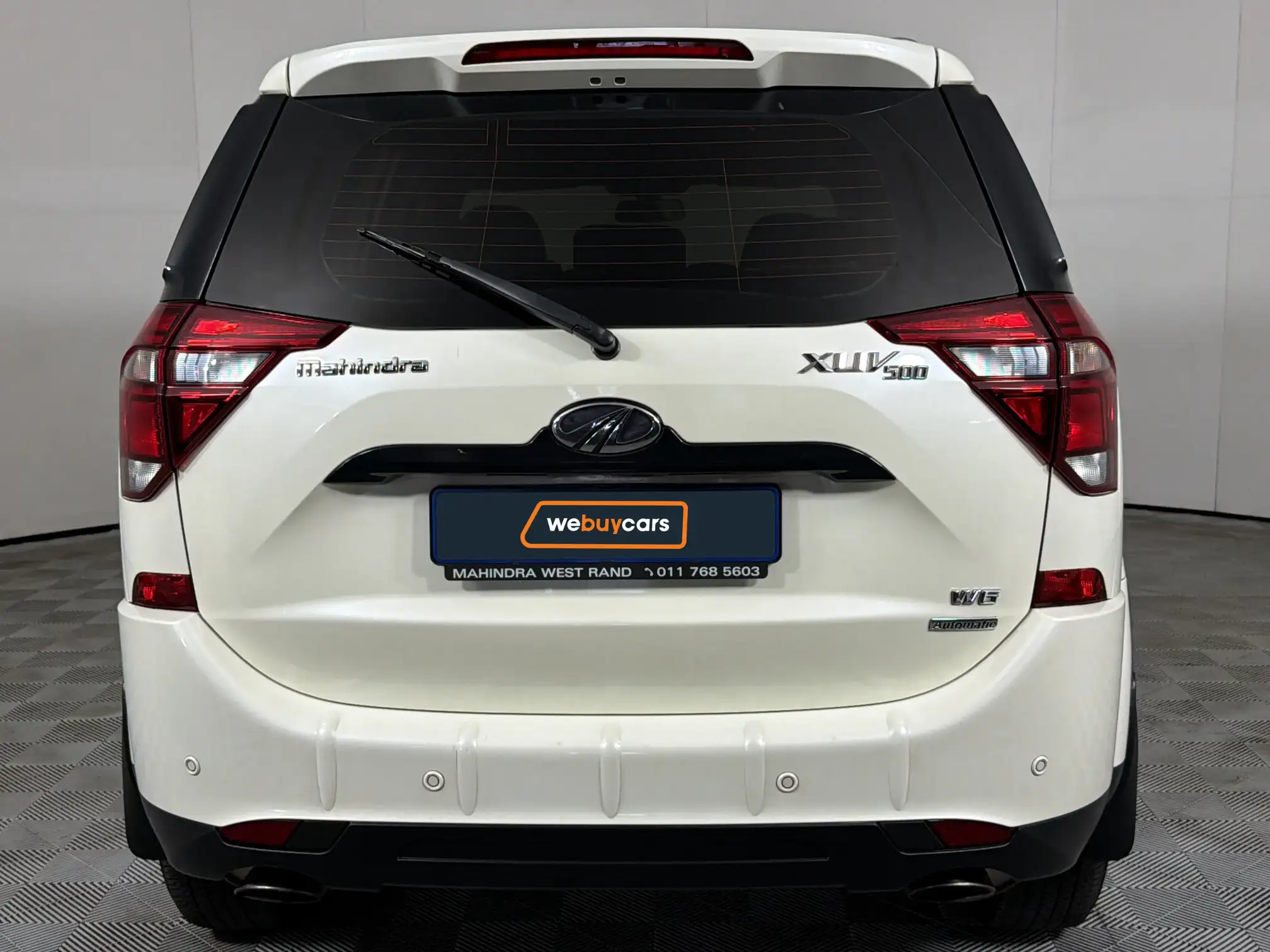 Mahindra XUV