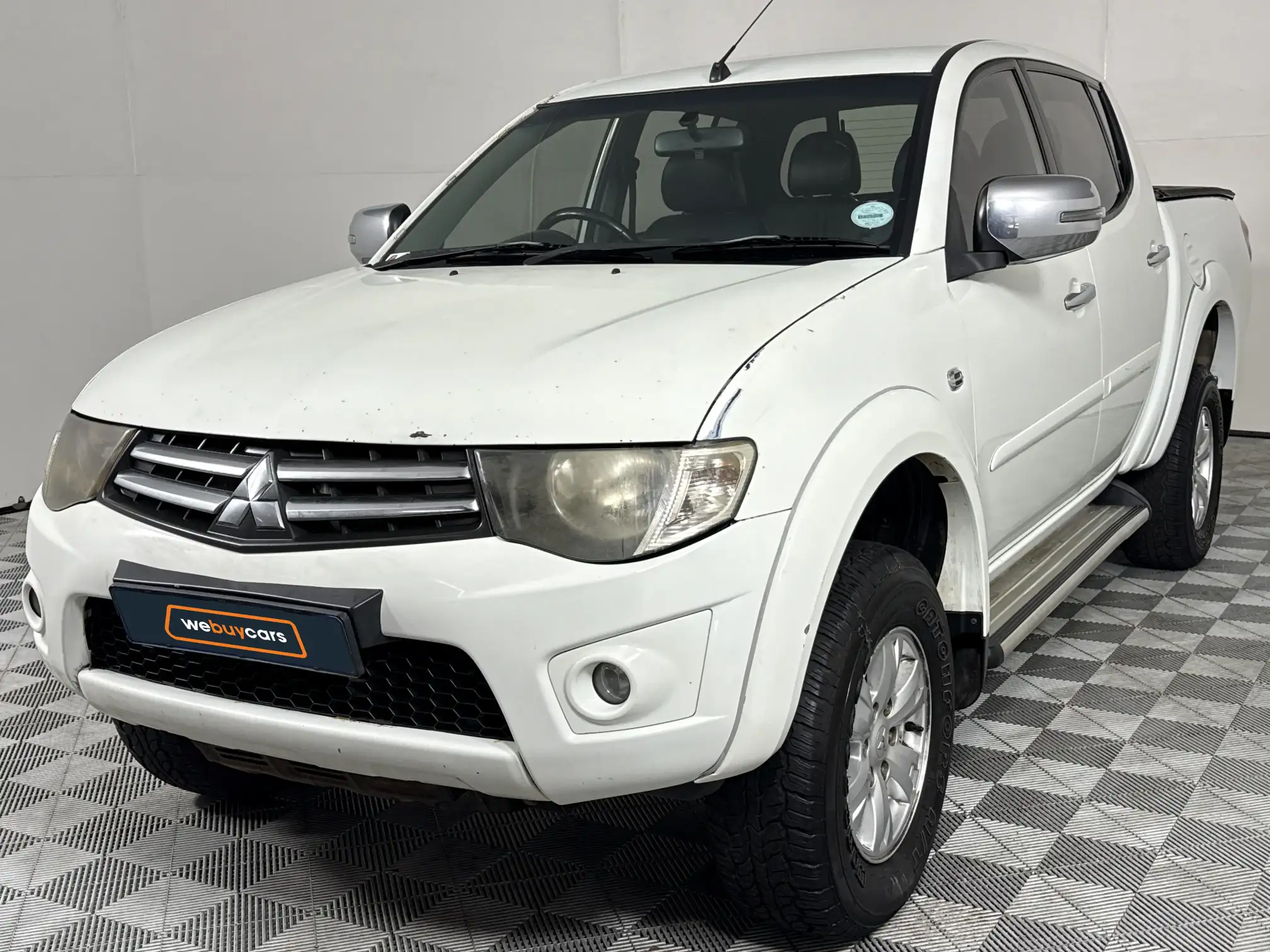 2014 Mitsubishi Triton