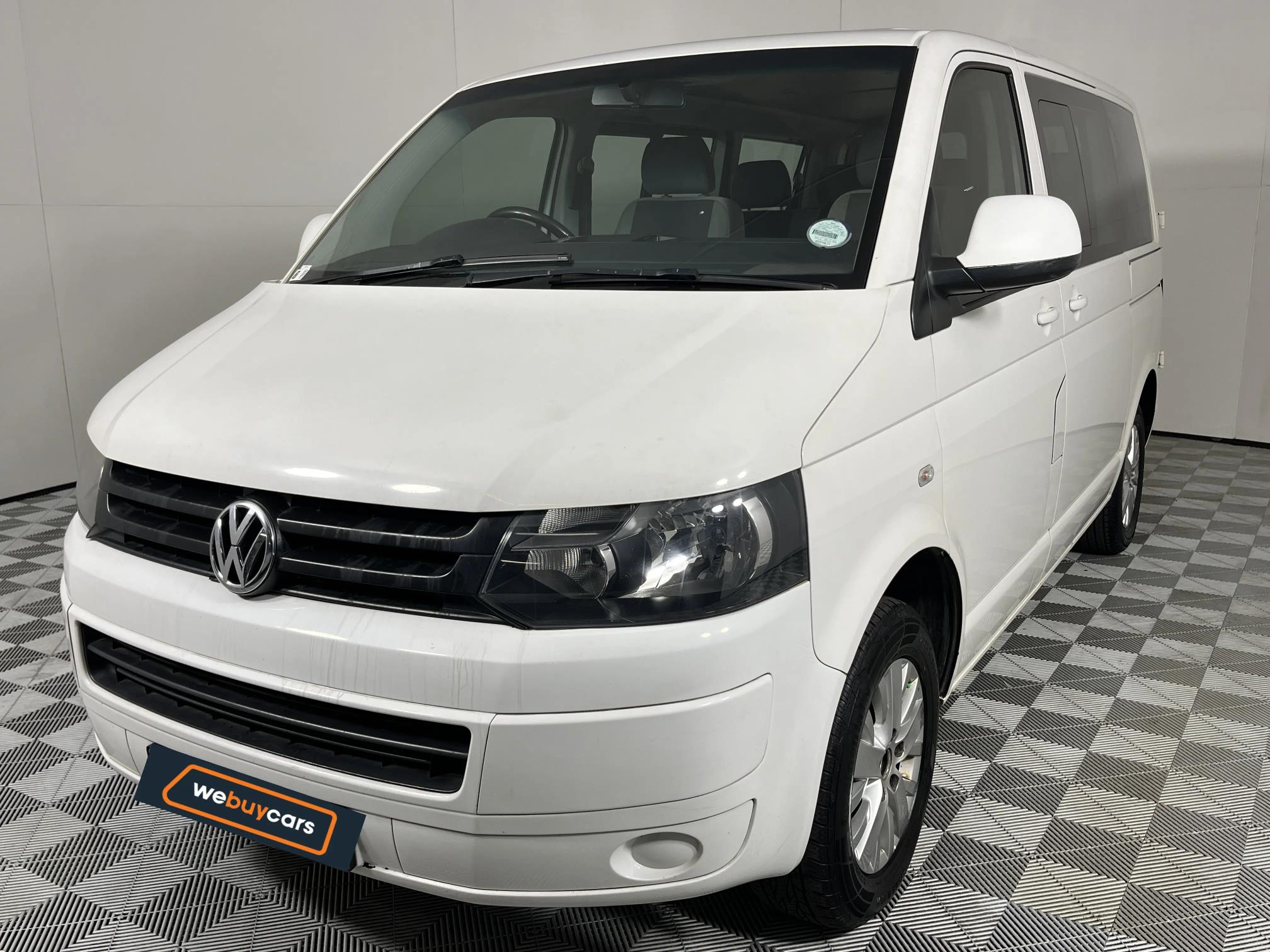 Volkswagen (VW) Transporter T6 2.0 Crew Bus TDi LWB (10 Seater)