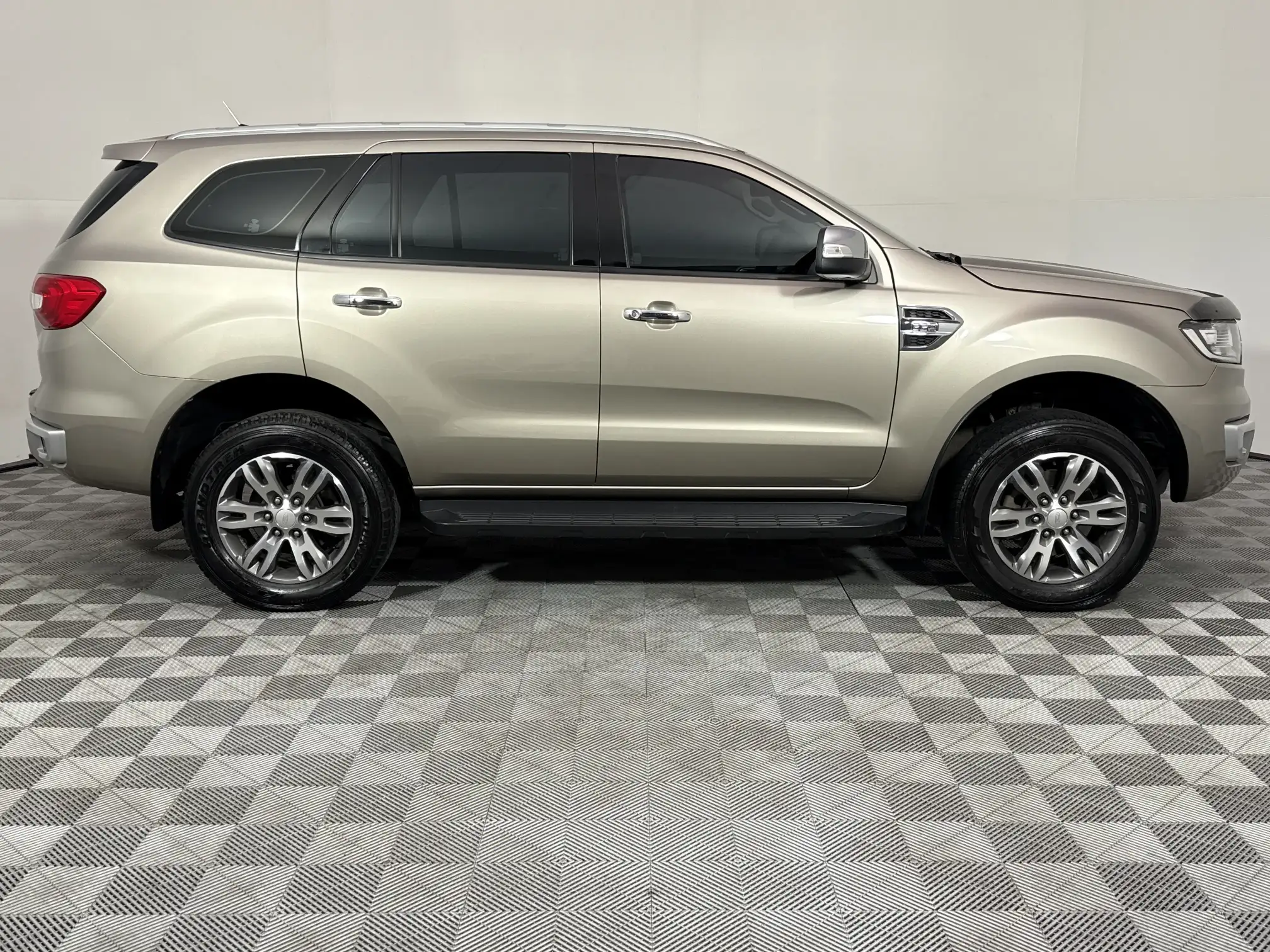 Ford Everest