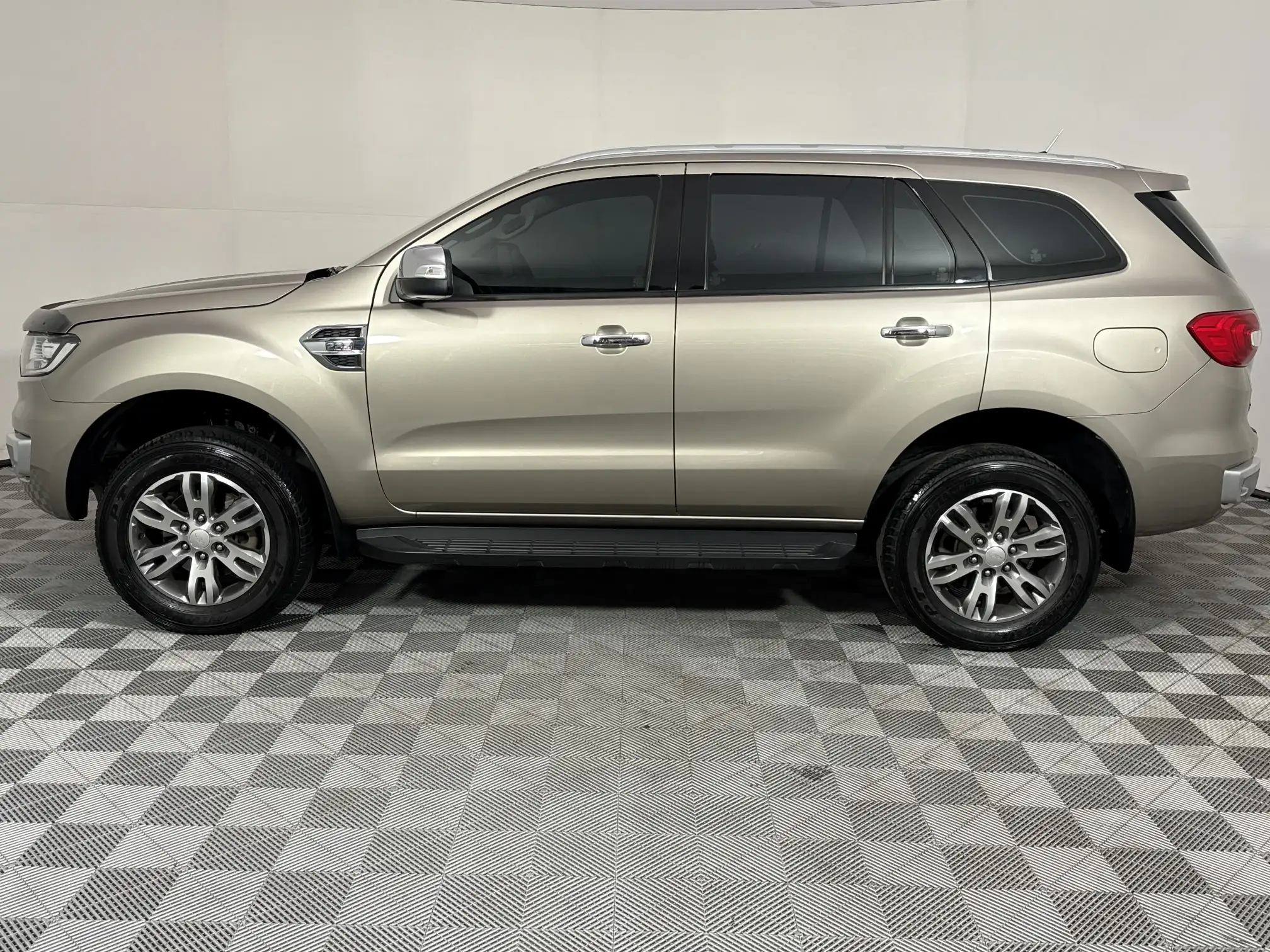 Ford Everest
