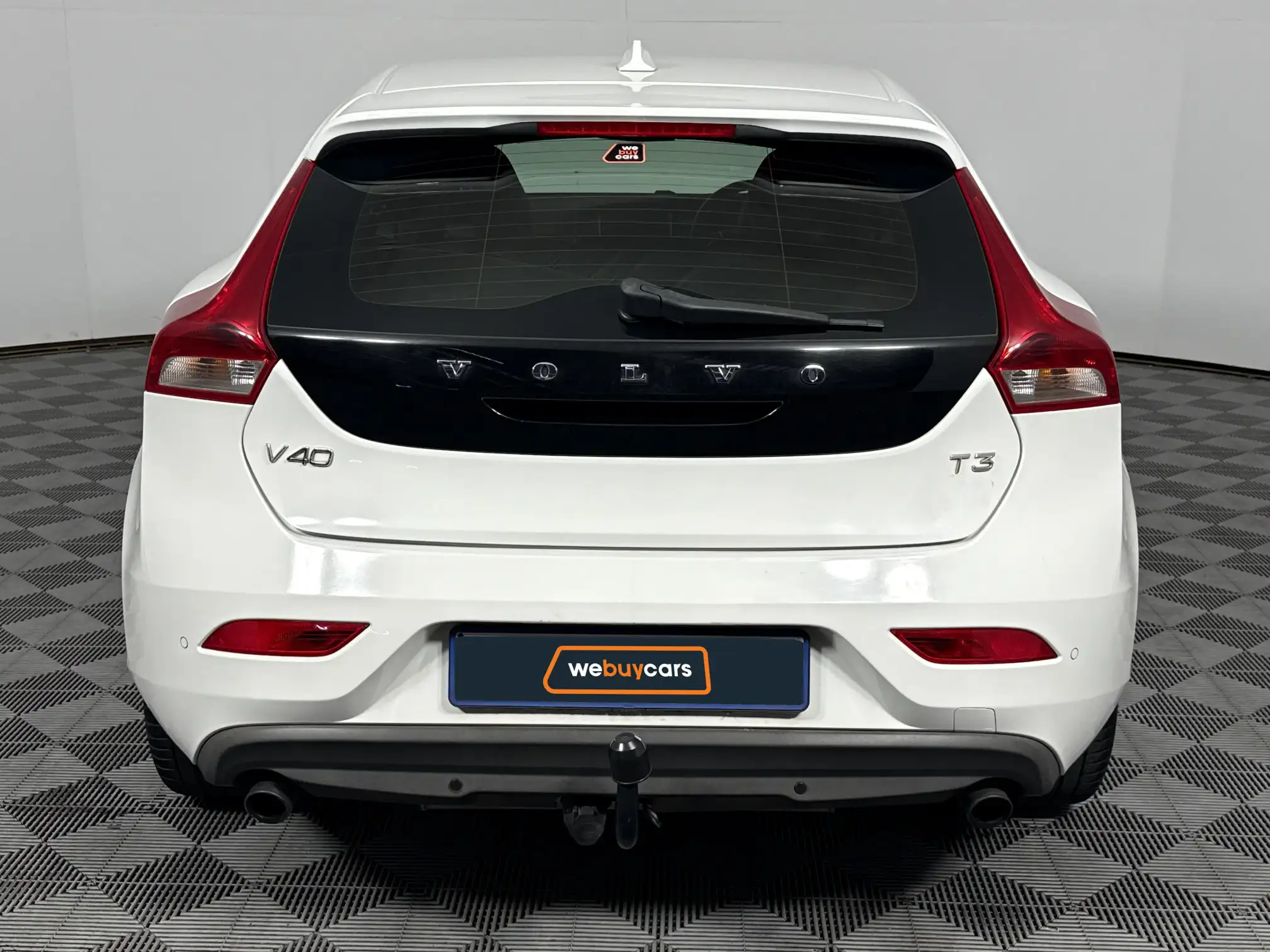 Volvo V40