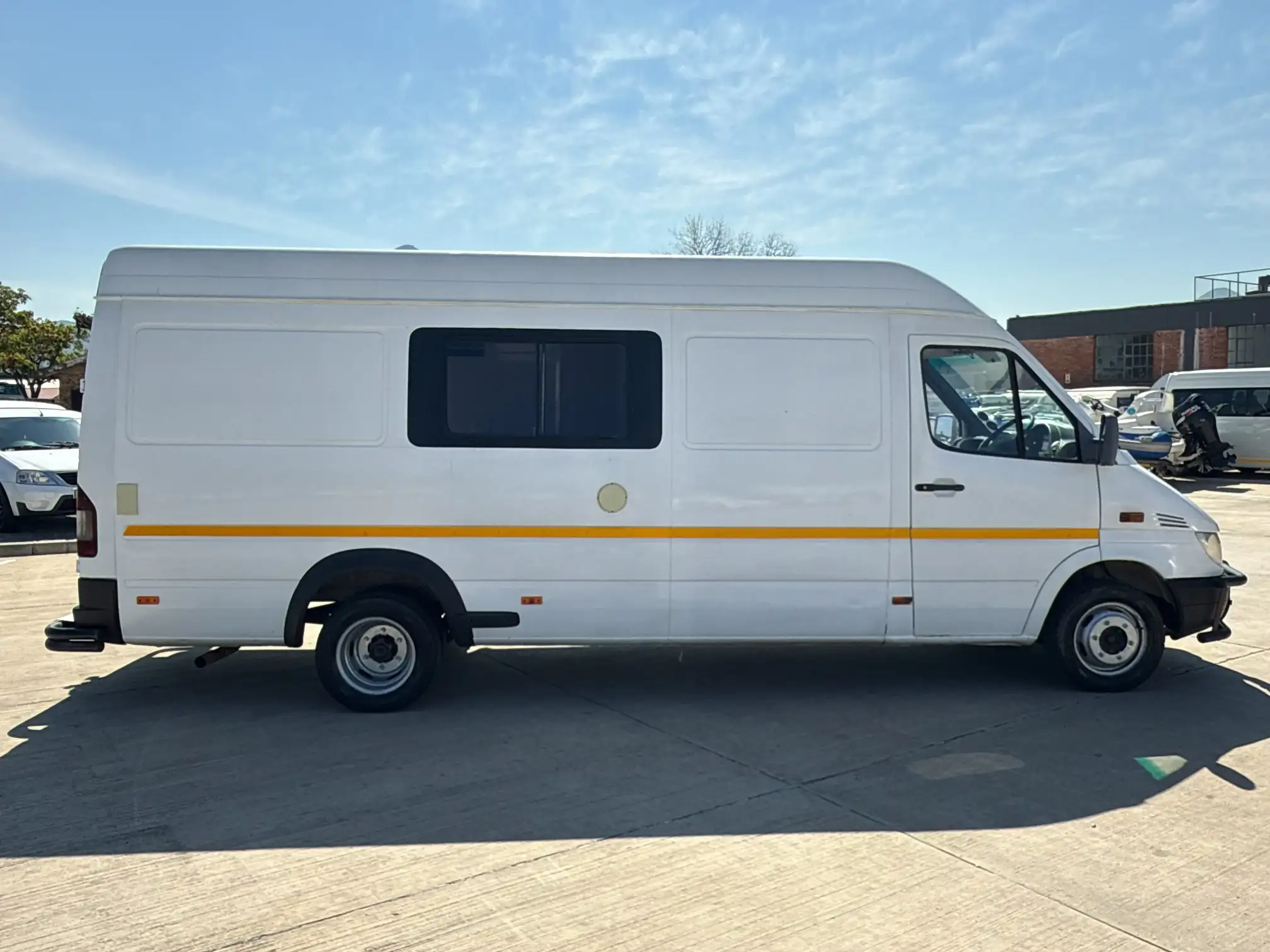 Mercedes-Benz Sprinter