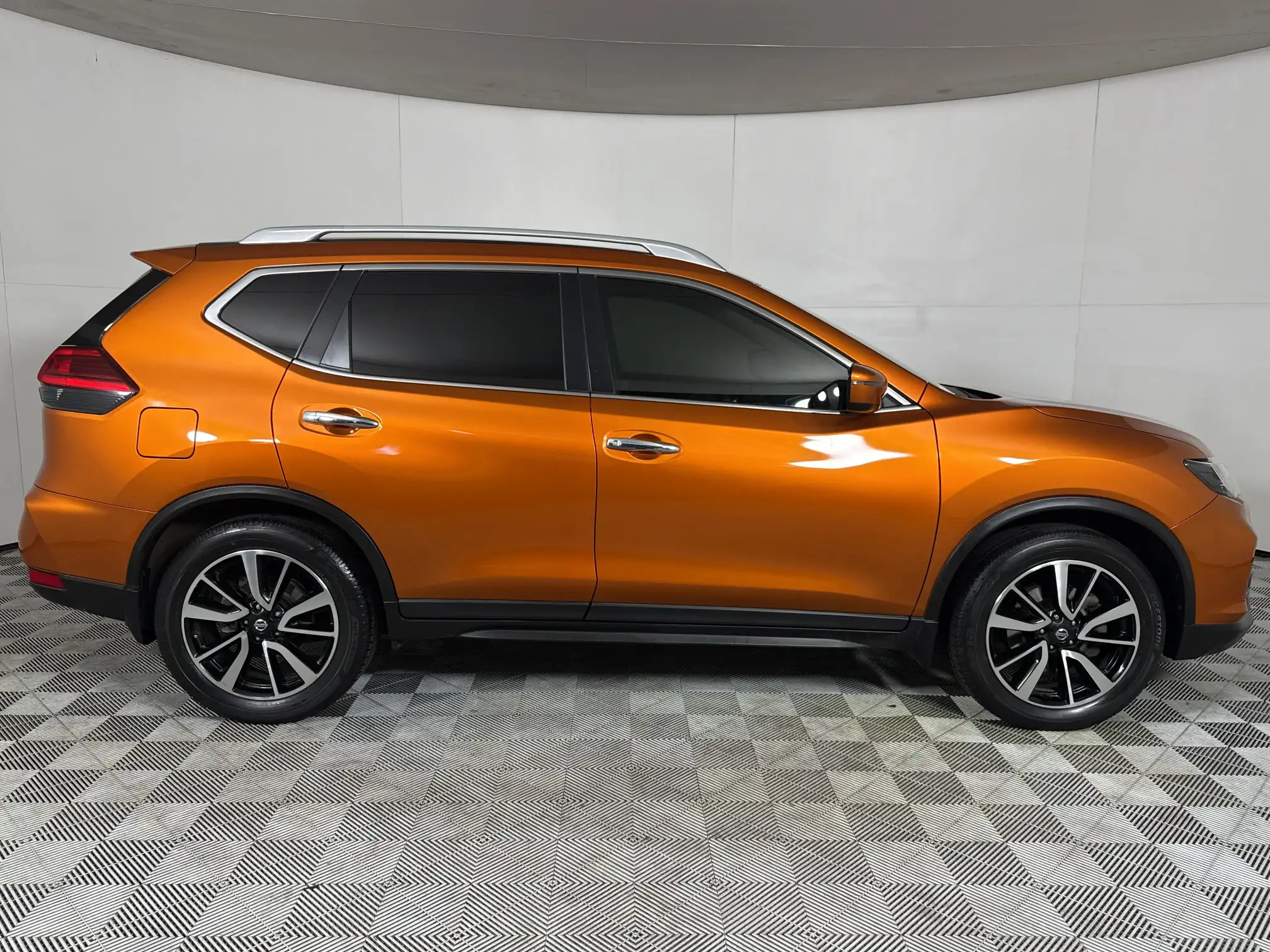 Nissan X Trail