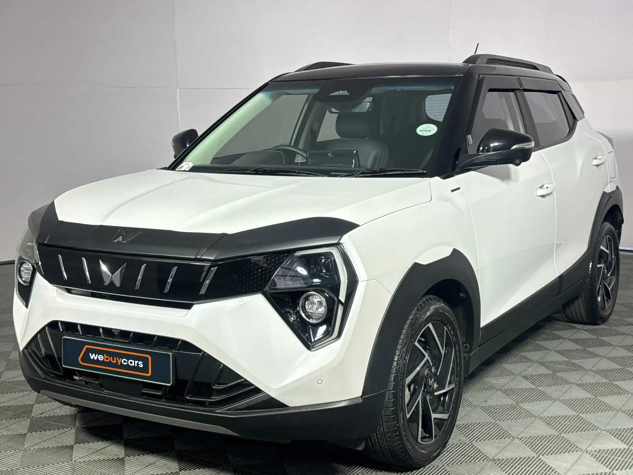 2025 Mahindra Xuv3xo
