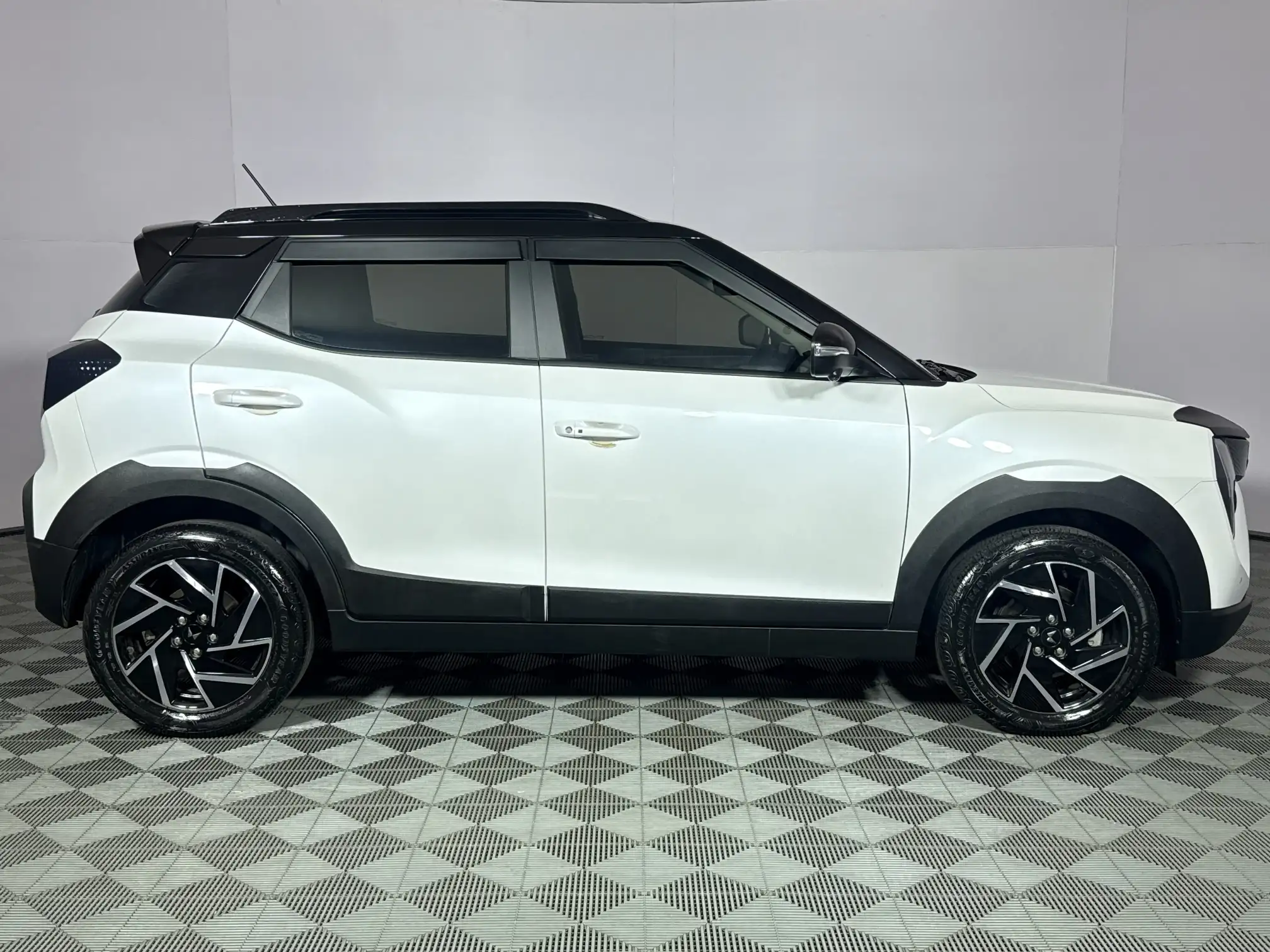 Mahindra Xuv3xo