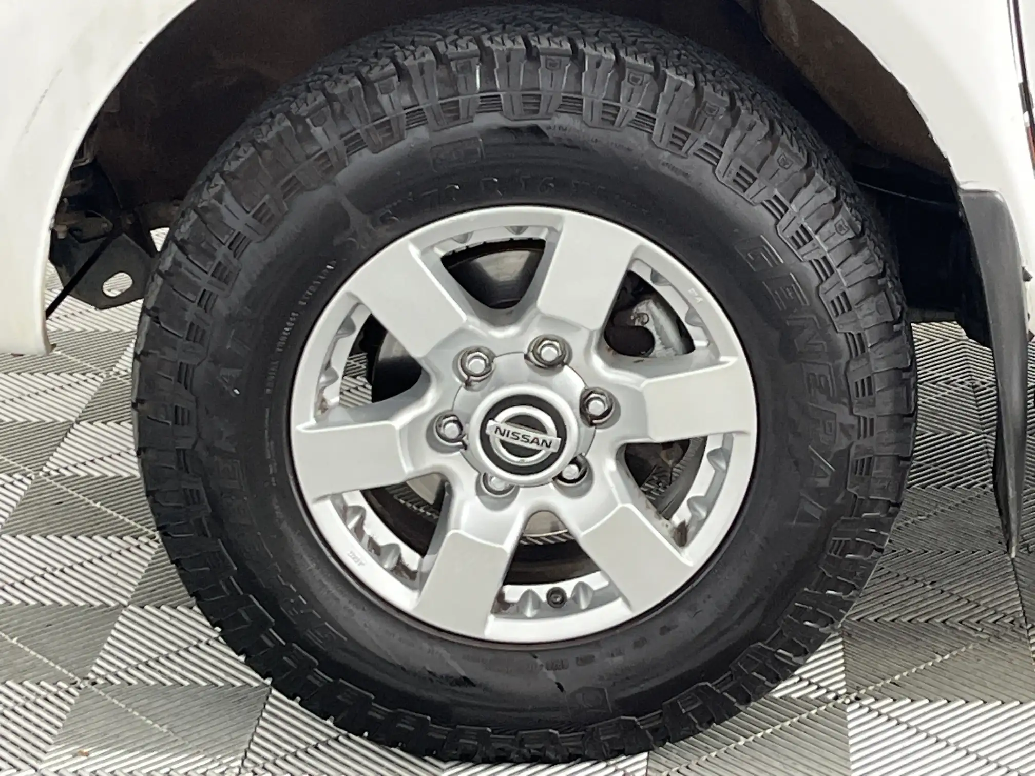 Nissan Hardbody
