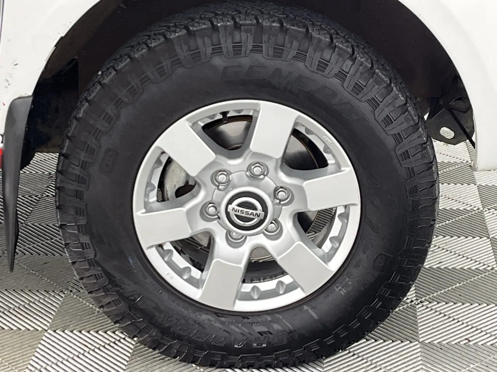 Nissan Hardbody