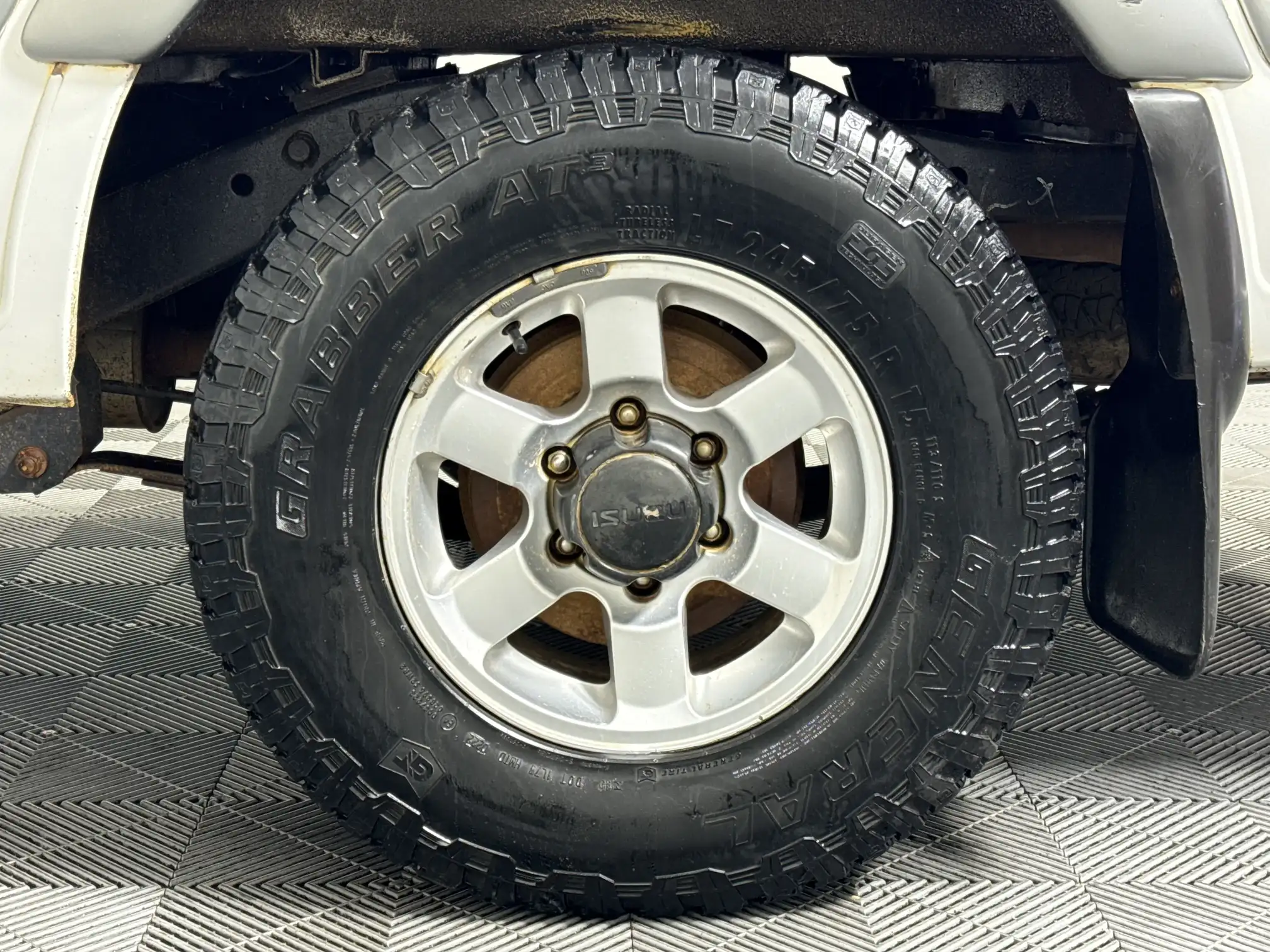 Isuzu KB