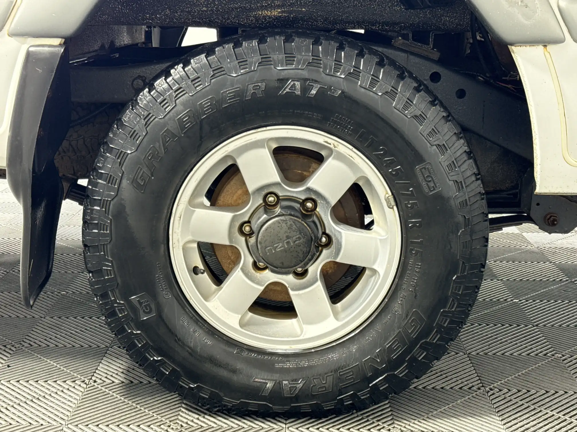 Isuzu KB