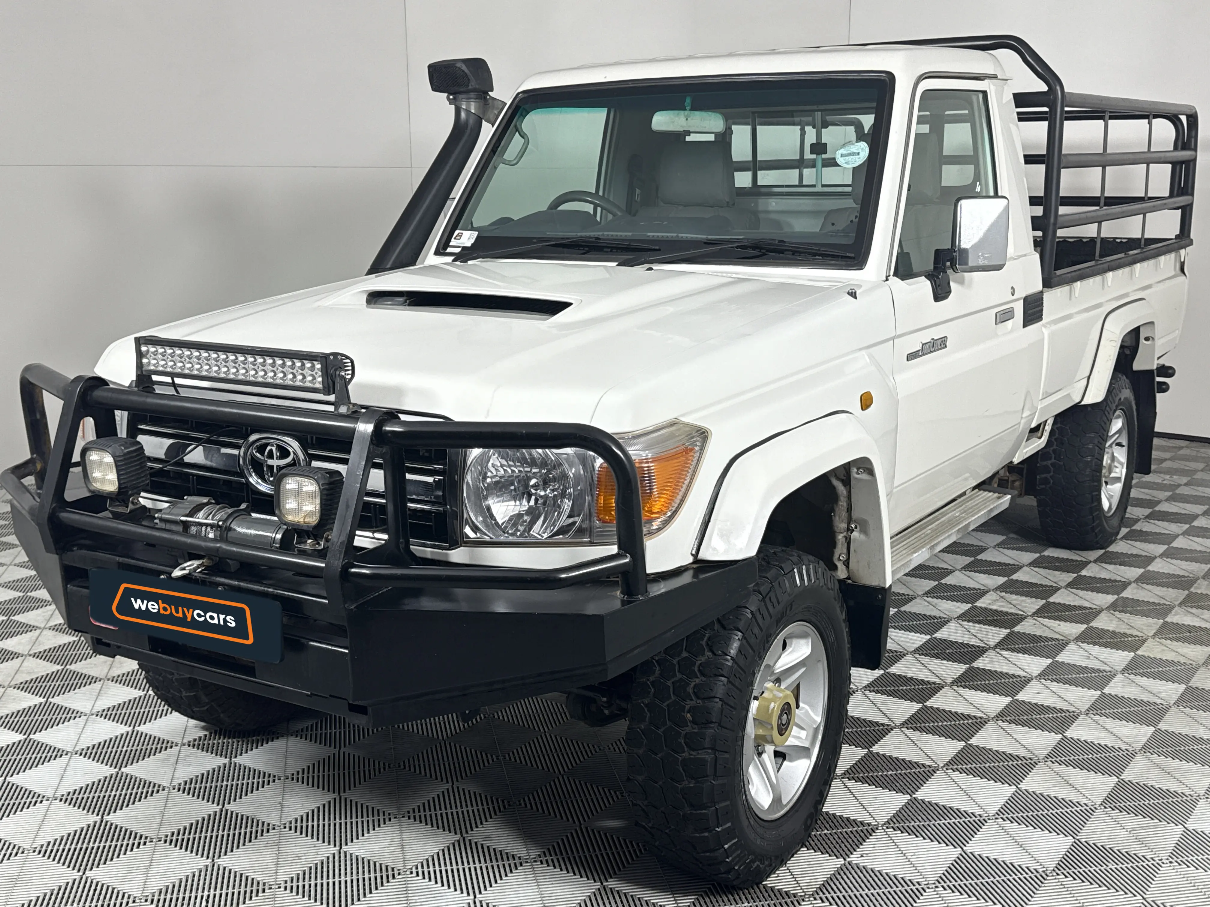 2016 Toyota Land Cruiser 79 4.5d Pick Up Single Cab