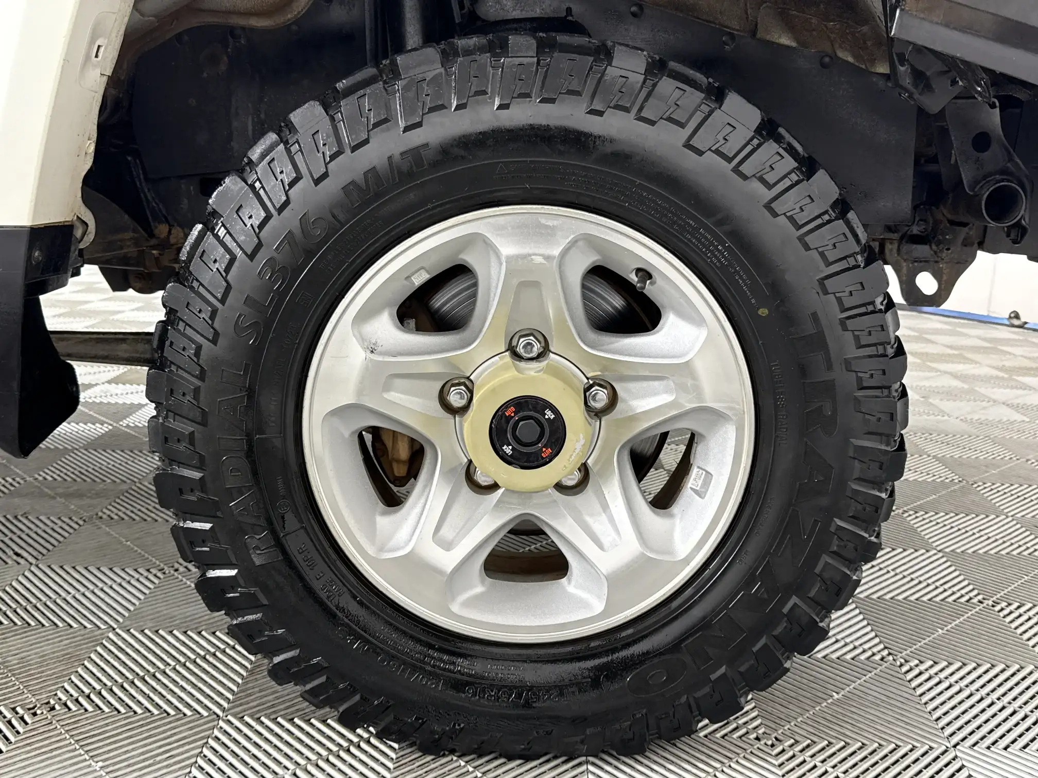 Toyota Land Cruiser