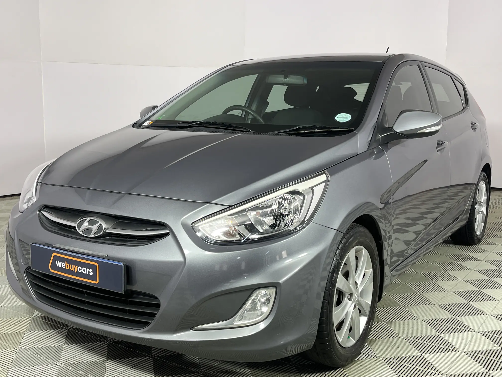 2016 Hyundai Accent 1.6 Fluid 5-Door