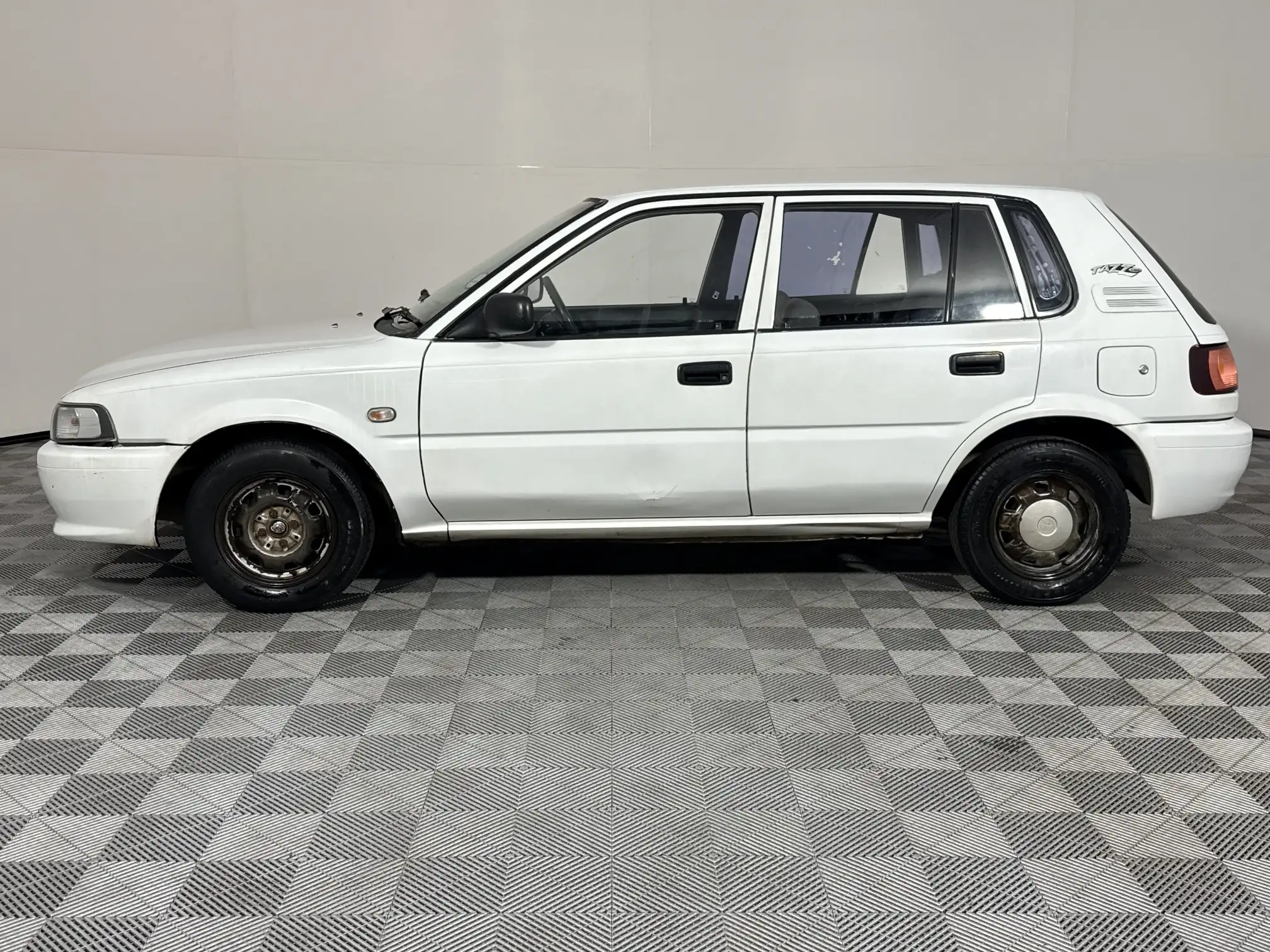 Toyota Tazz