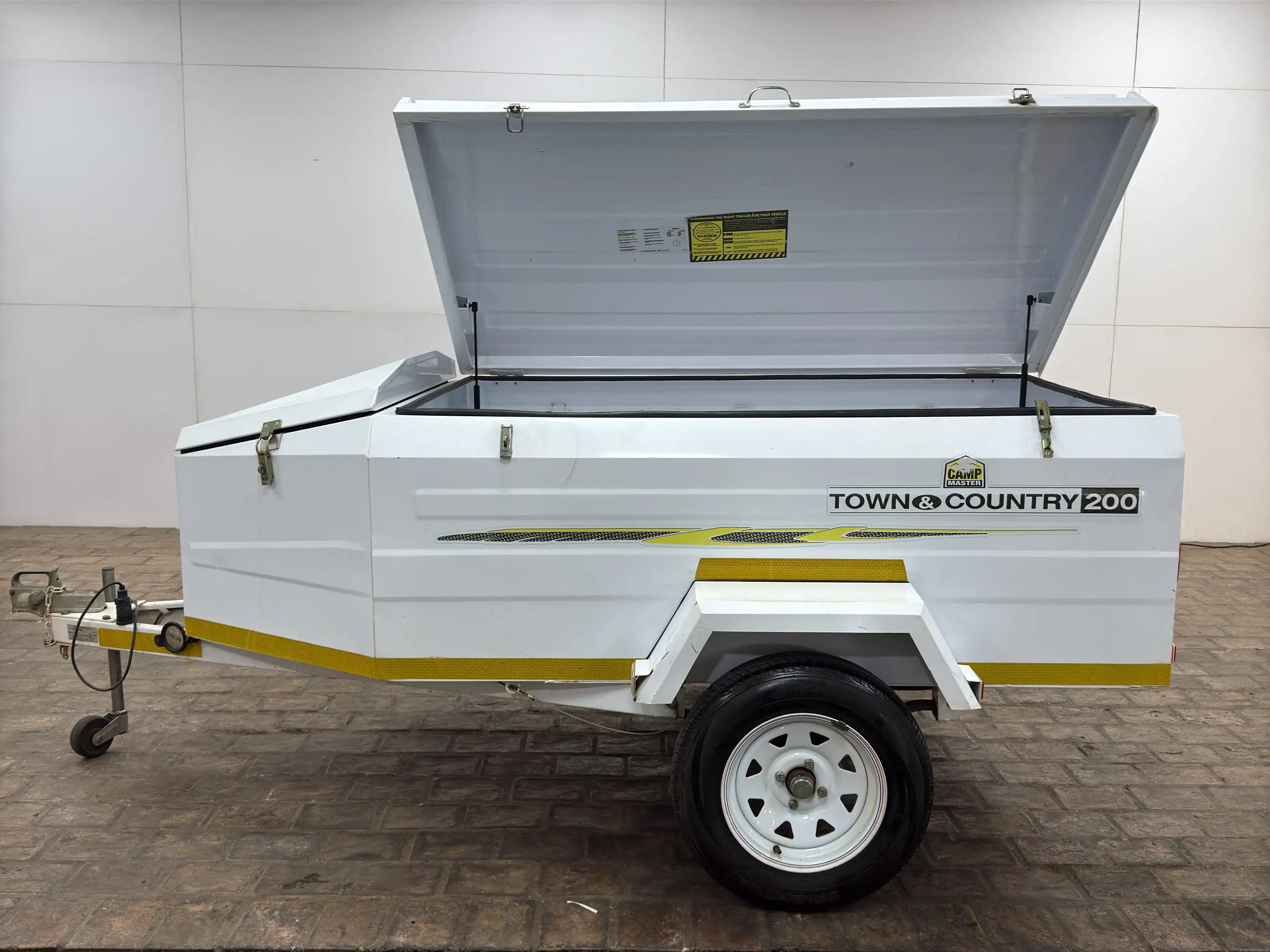Campmaster Town & Country