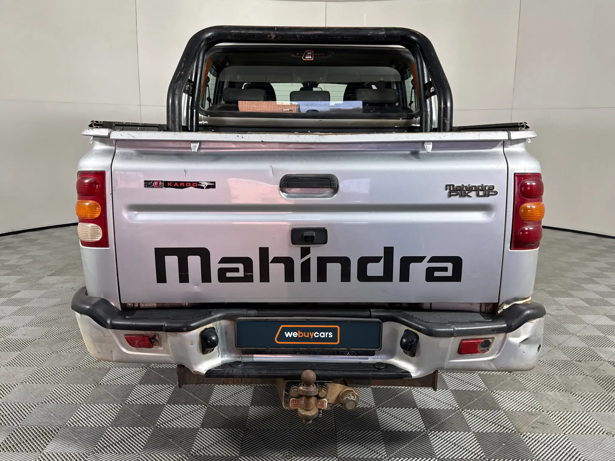 Mahindra PIK UP