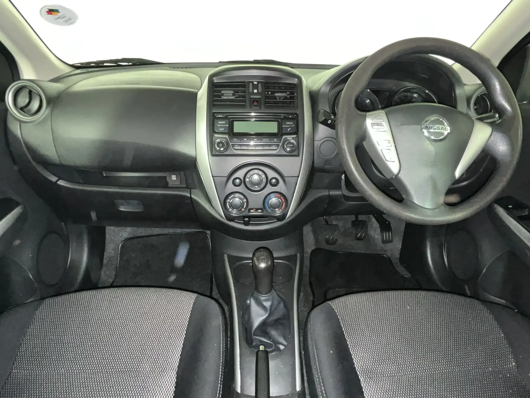 Nissan Almera