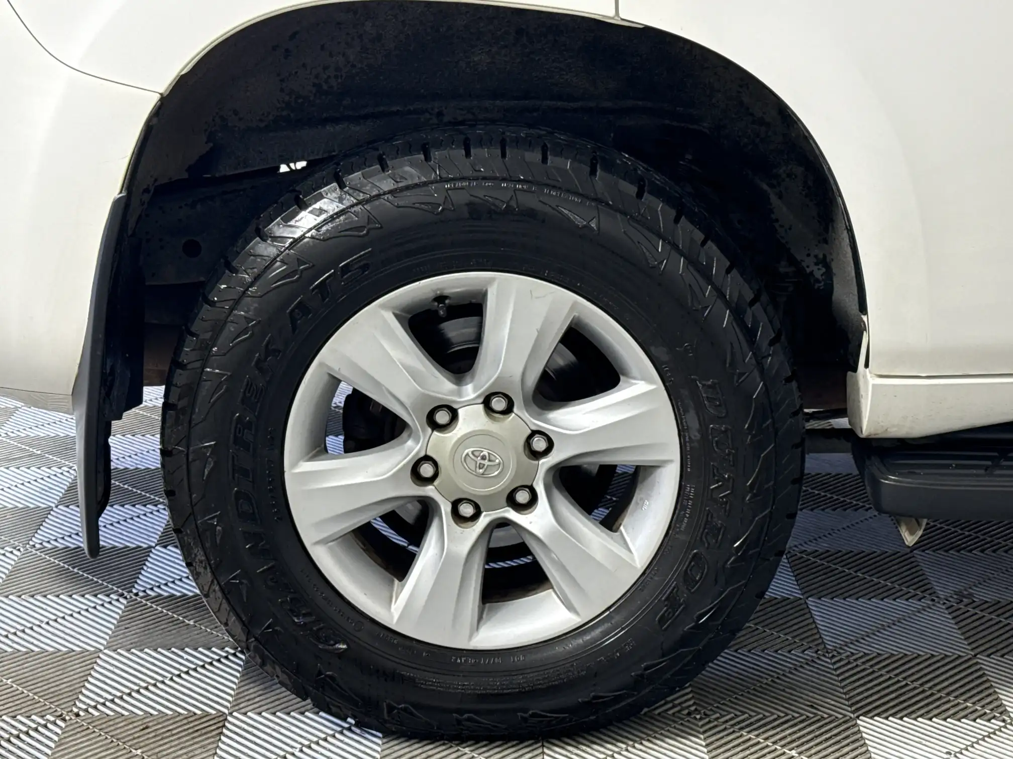 Toyota Prado