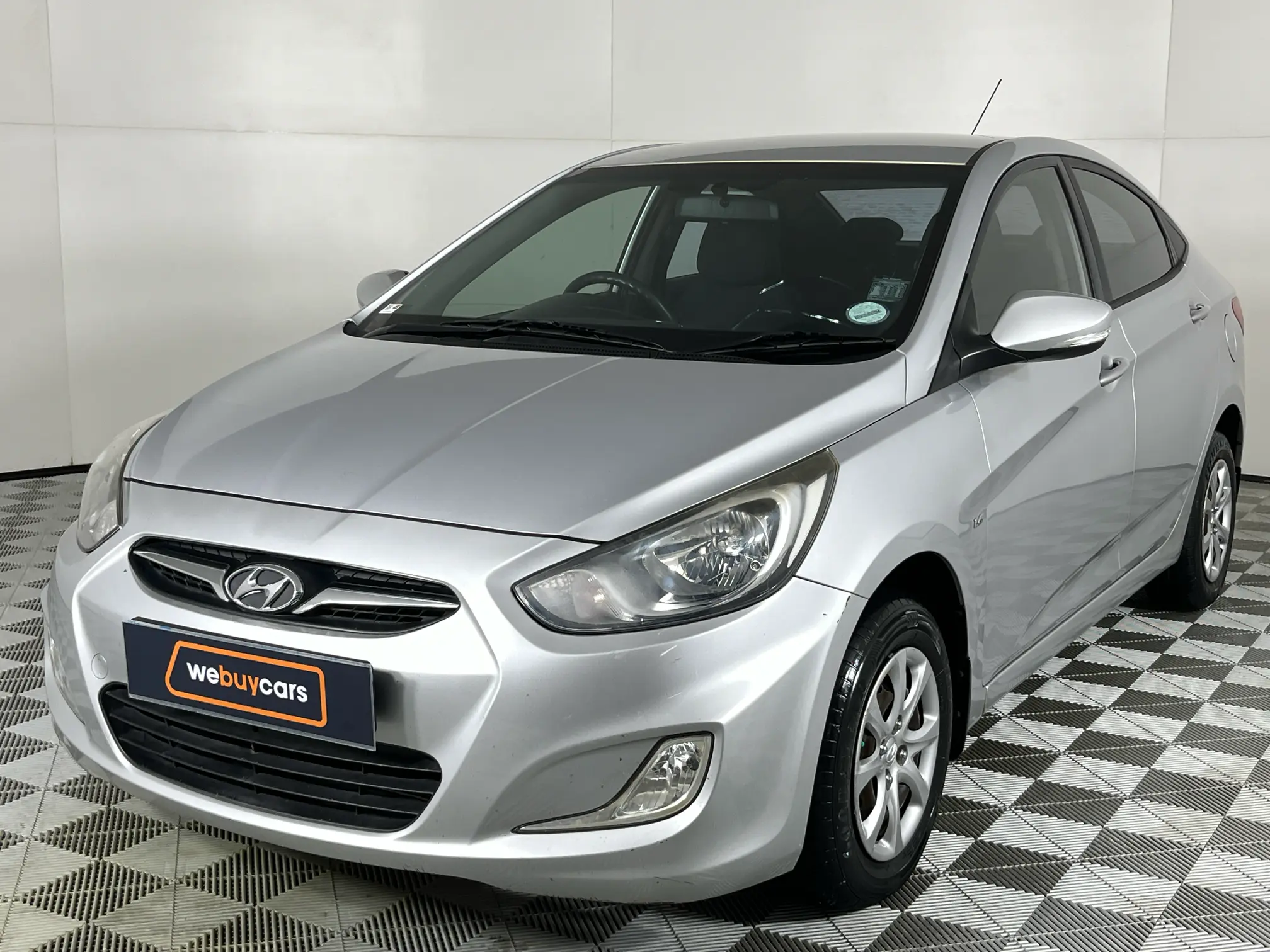 2011 Hyundai Accent 1.6 Gls/fluid