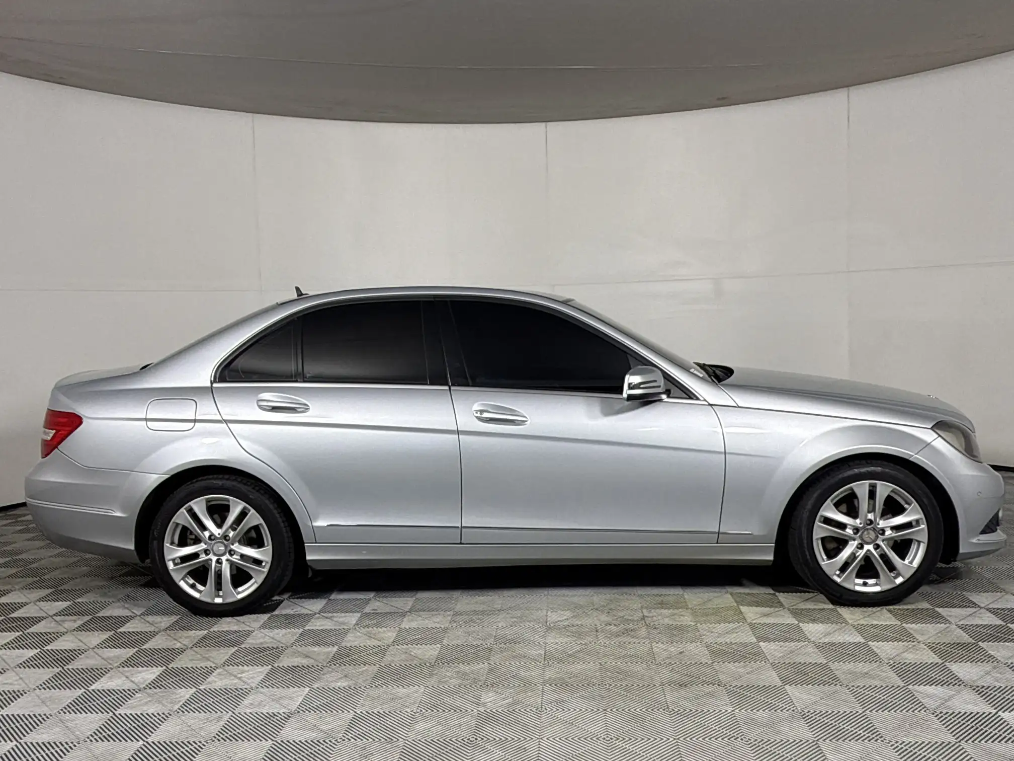 Mercedes-Benz C Class Sedan