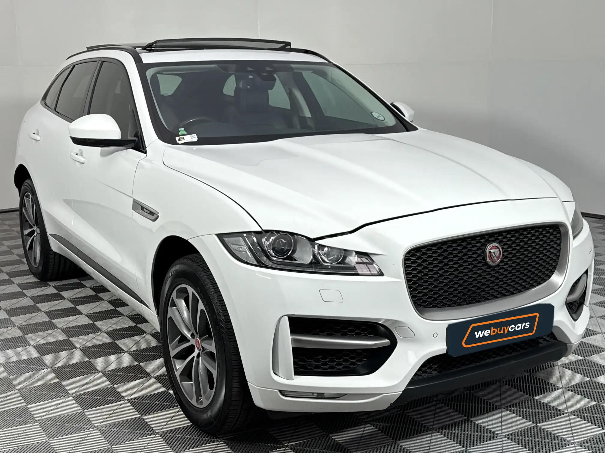 Jaguar F-Pace