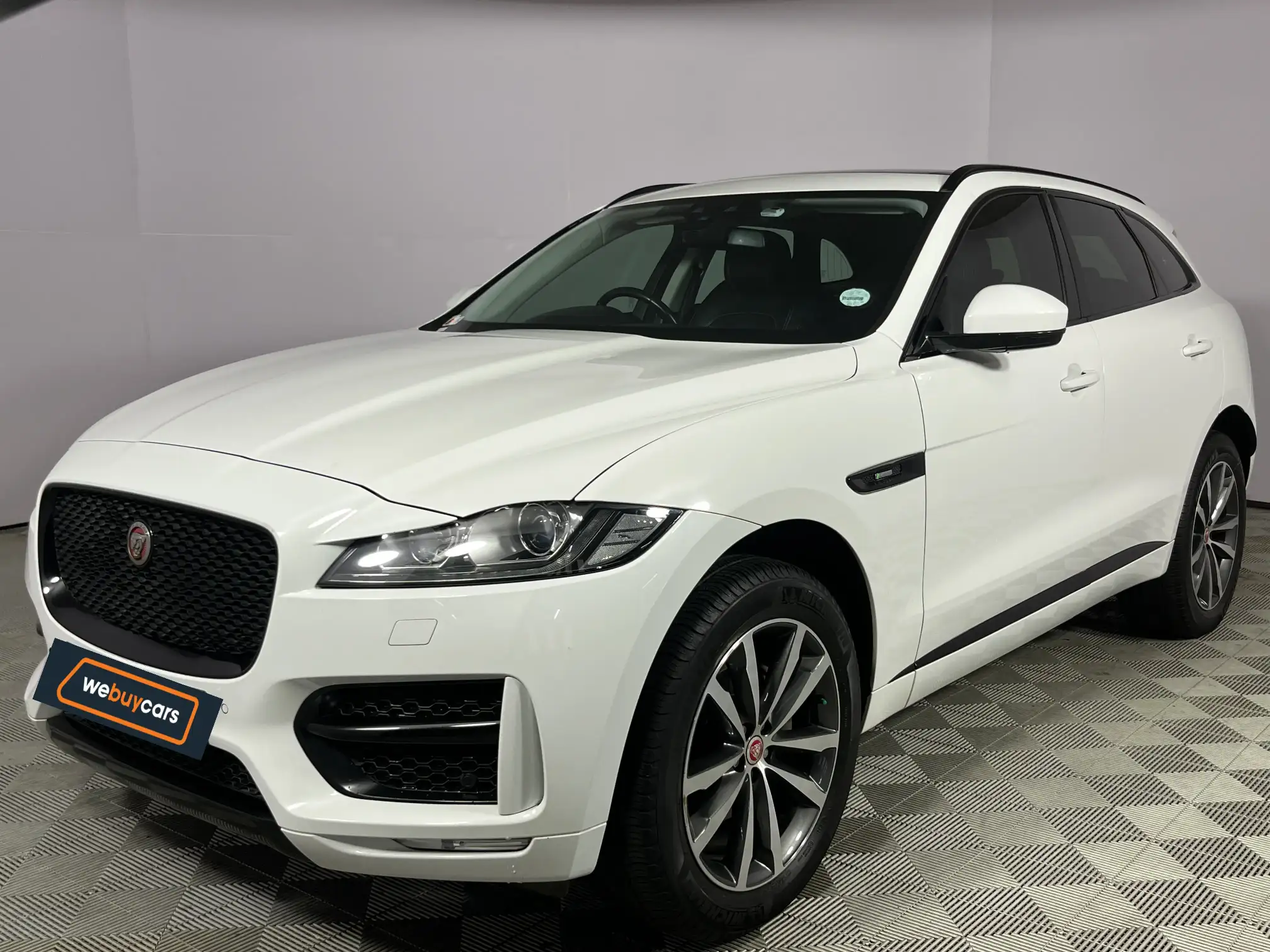 Jaguar F-Pace