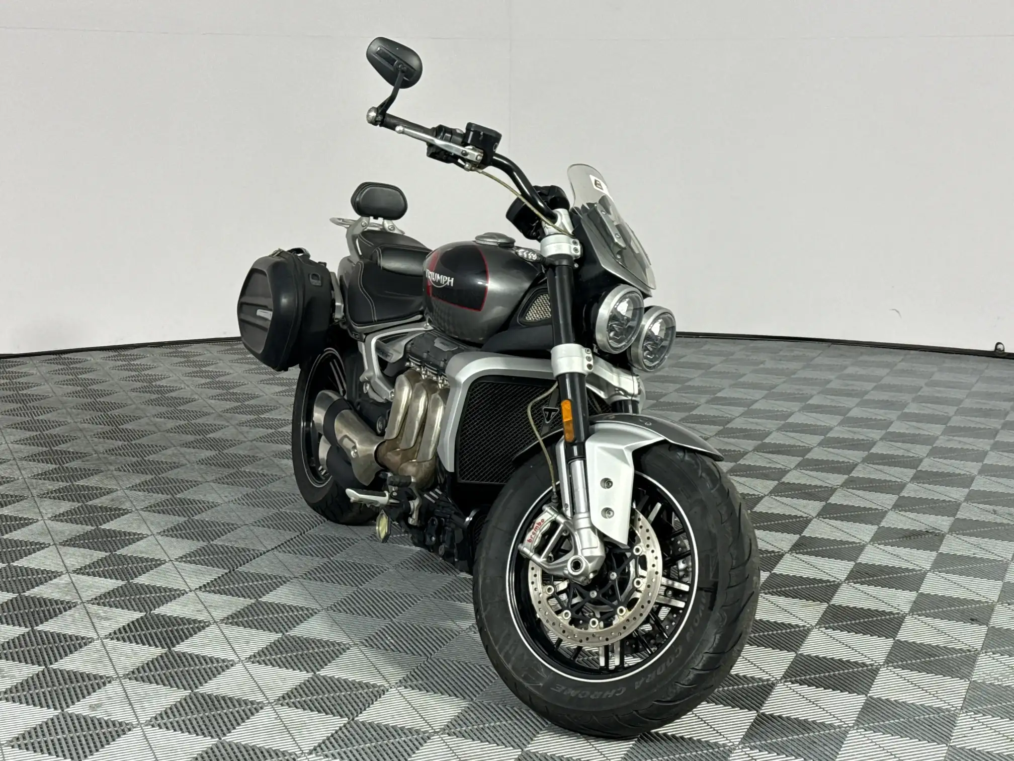 Triumph Rocket