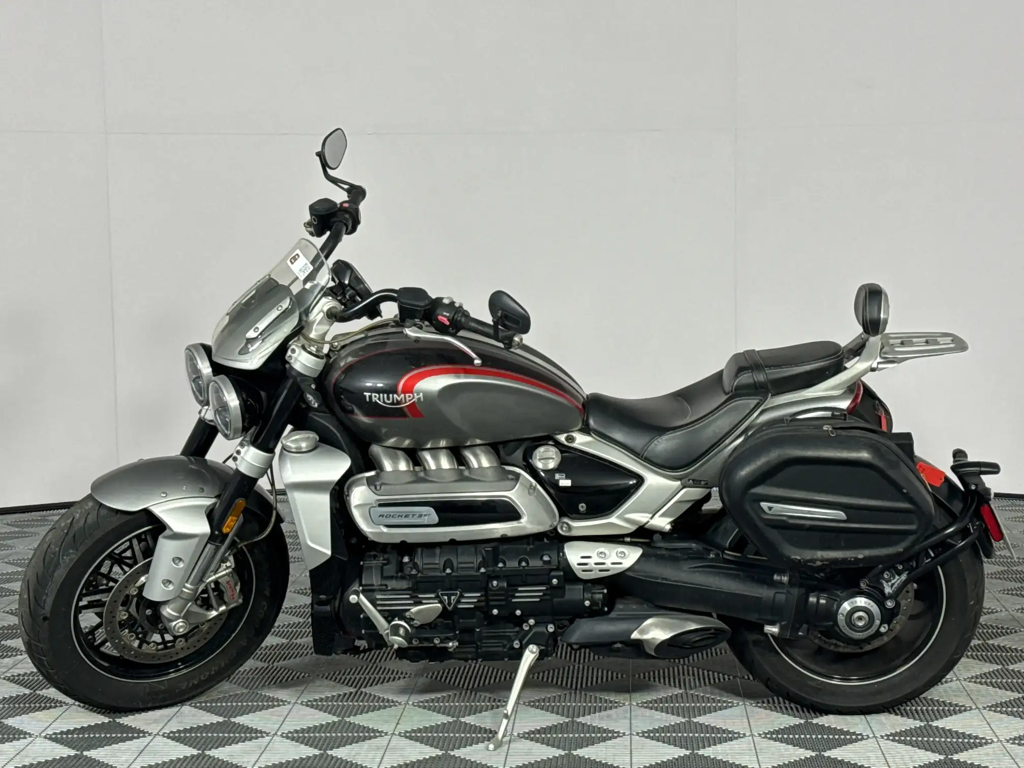 Triumph Rocket