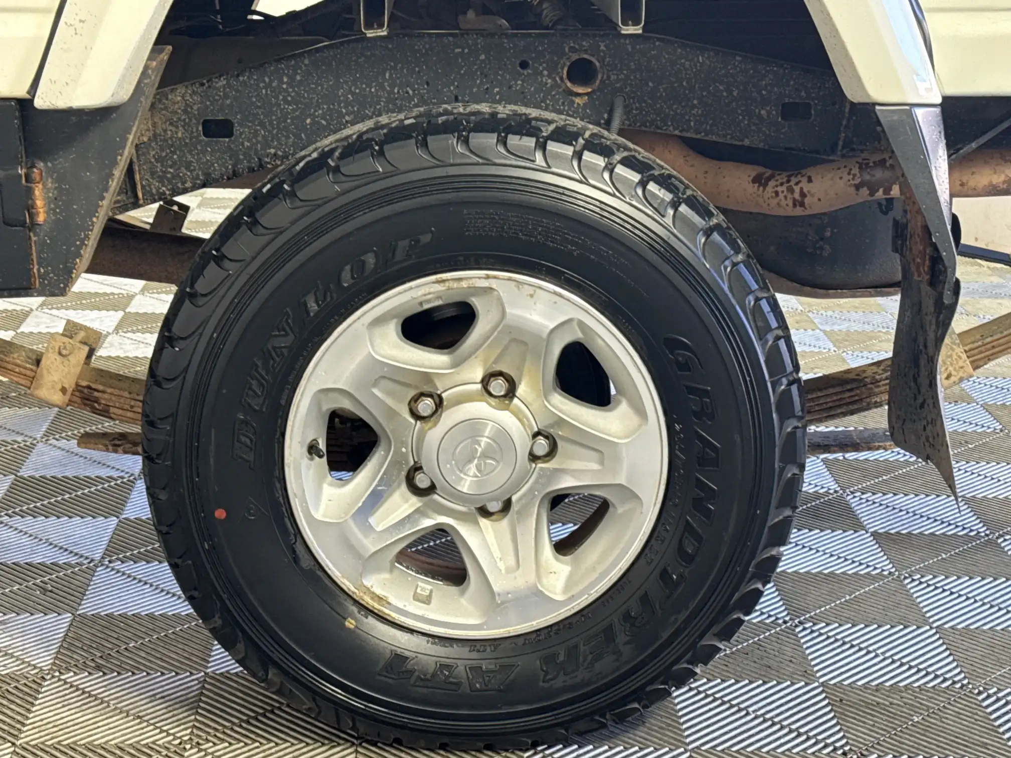 Toyota Land Cruiser