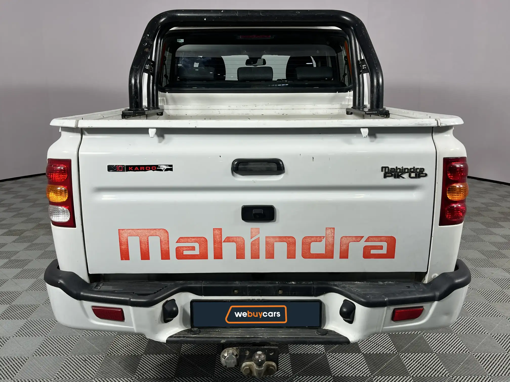 Mahindra PIK UP