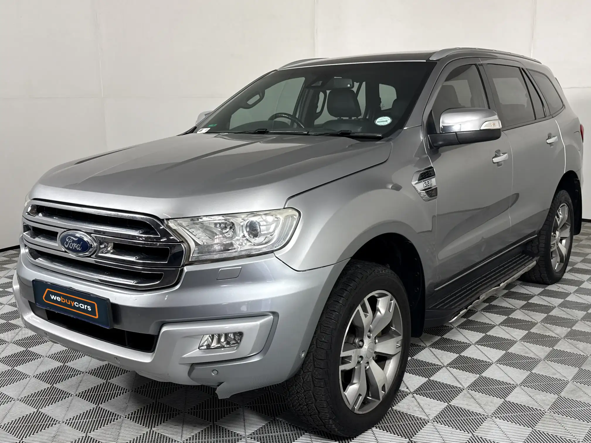 2015 Ford Everest