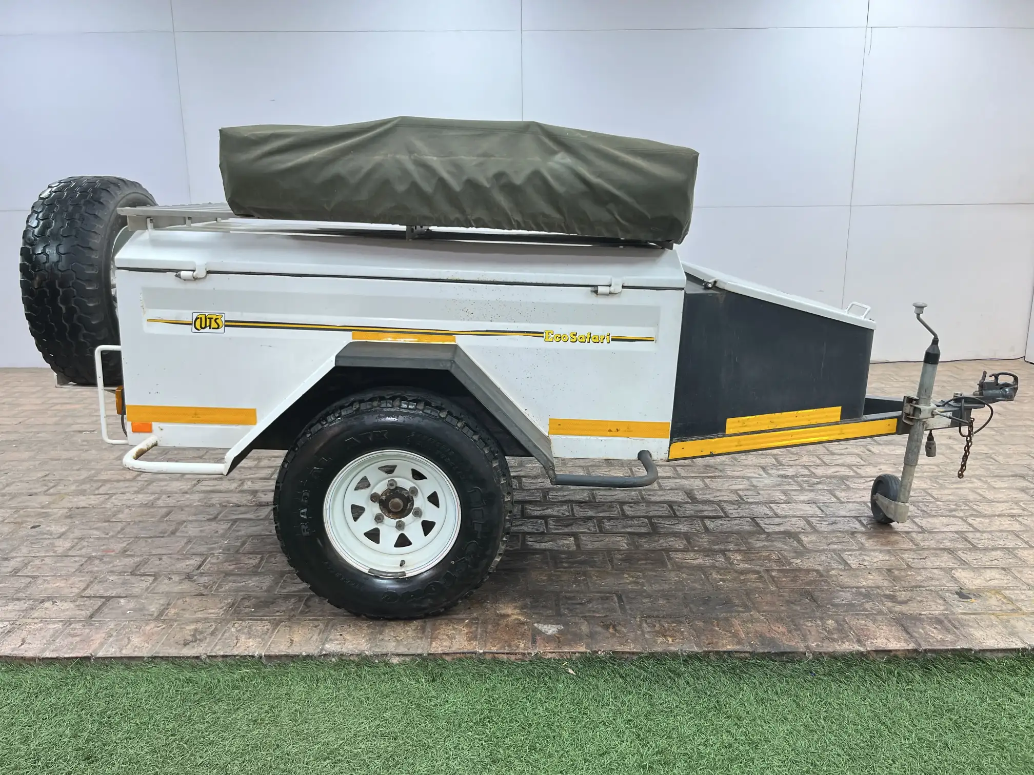 Cuts Safari 4x4