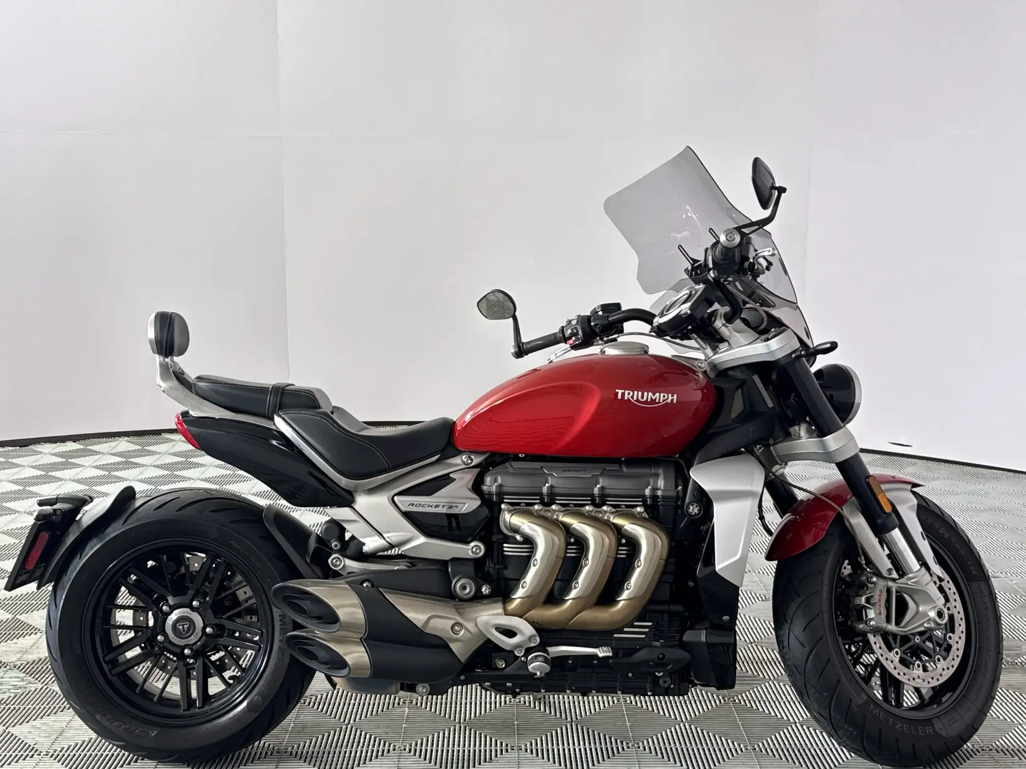Triumph Rocket