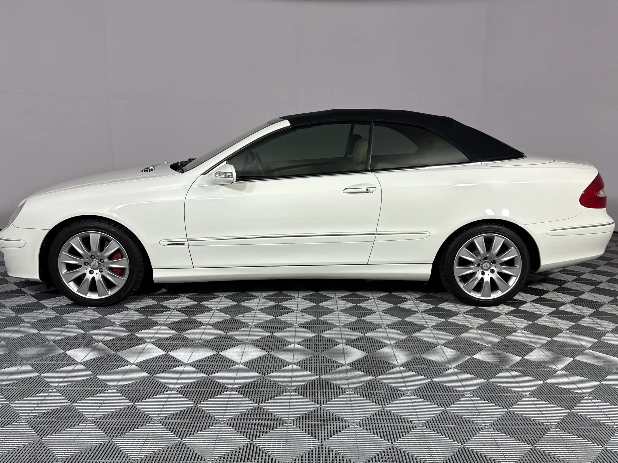 Mercedes-Benz CLK Class Cabriolet