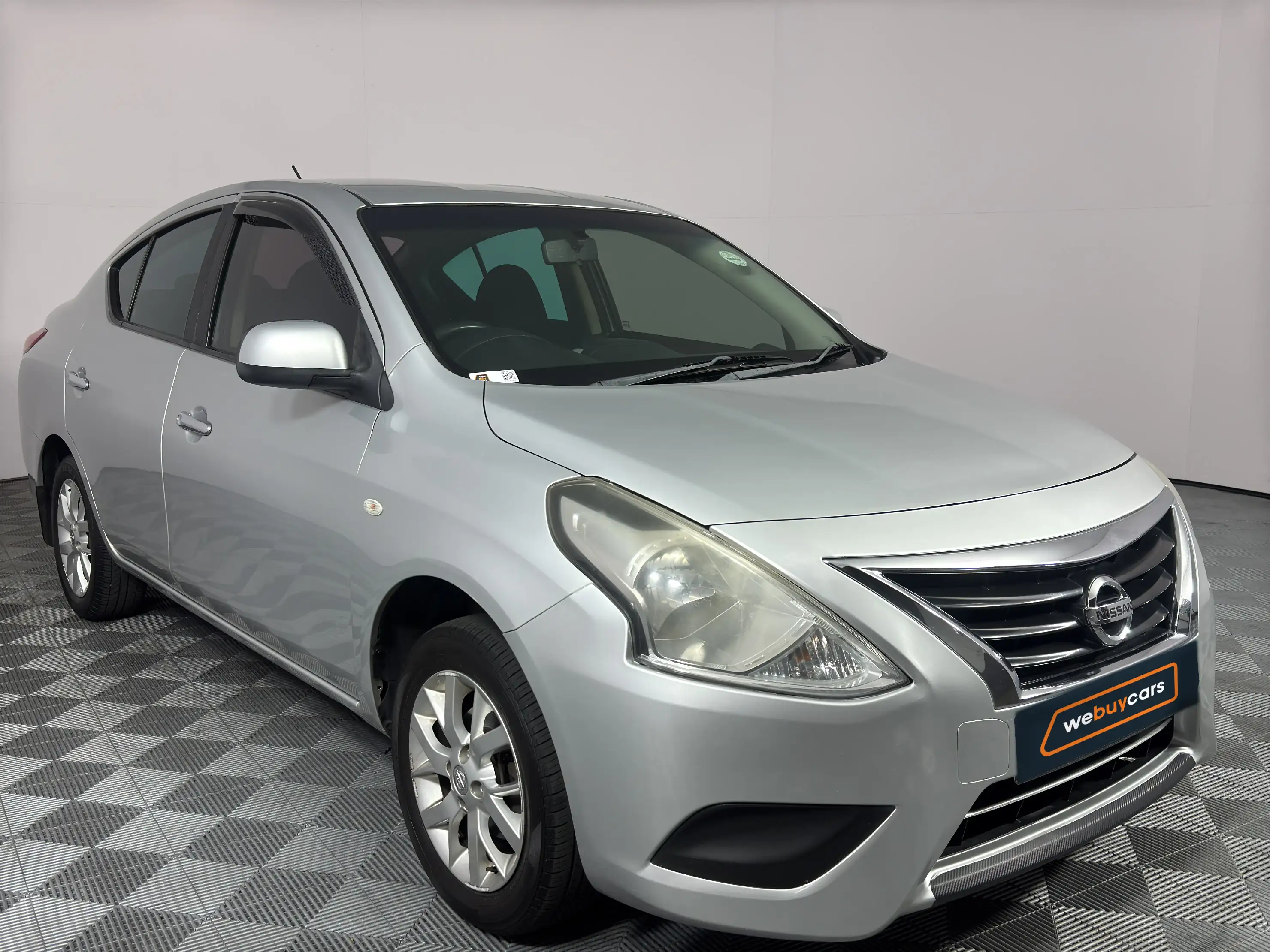 Nissan Almera