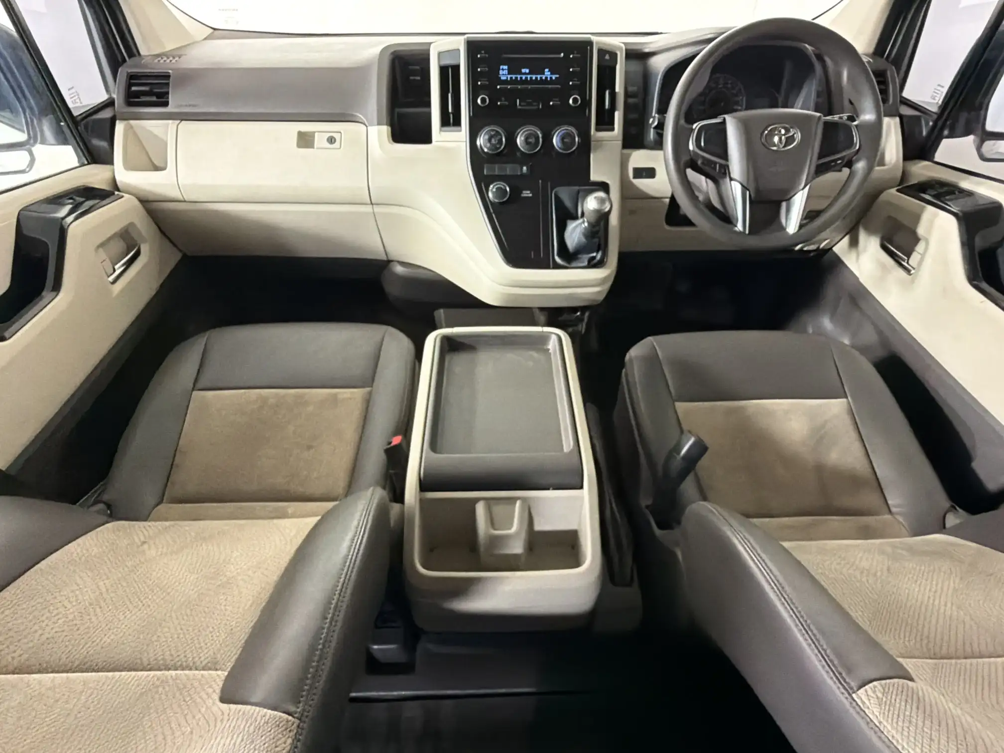 Toyota Quantum