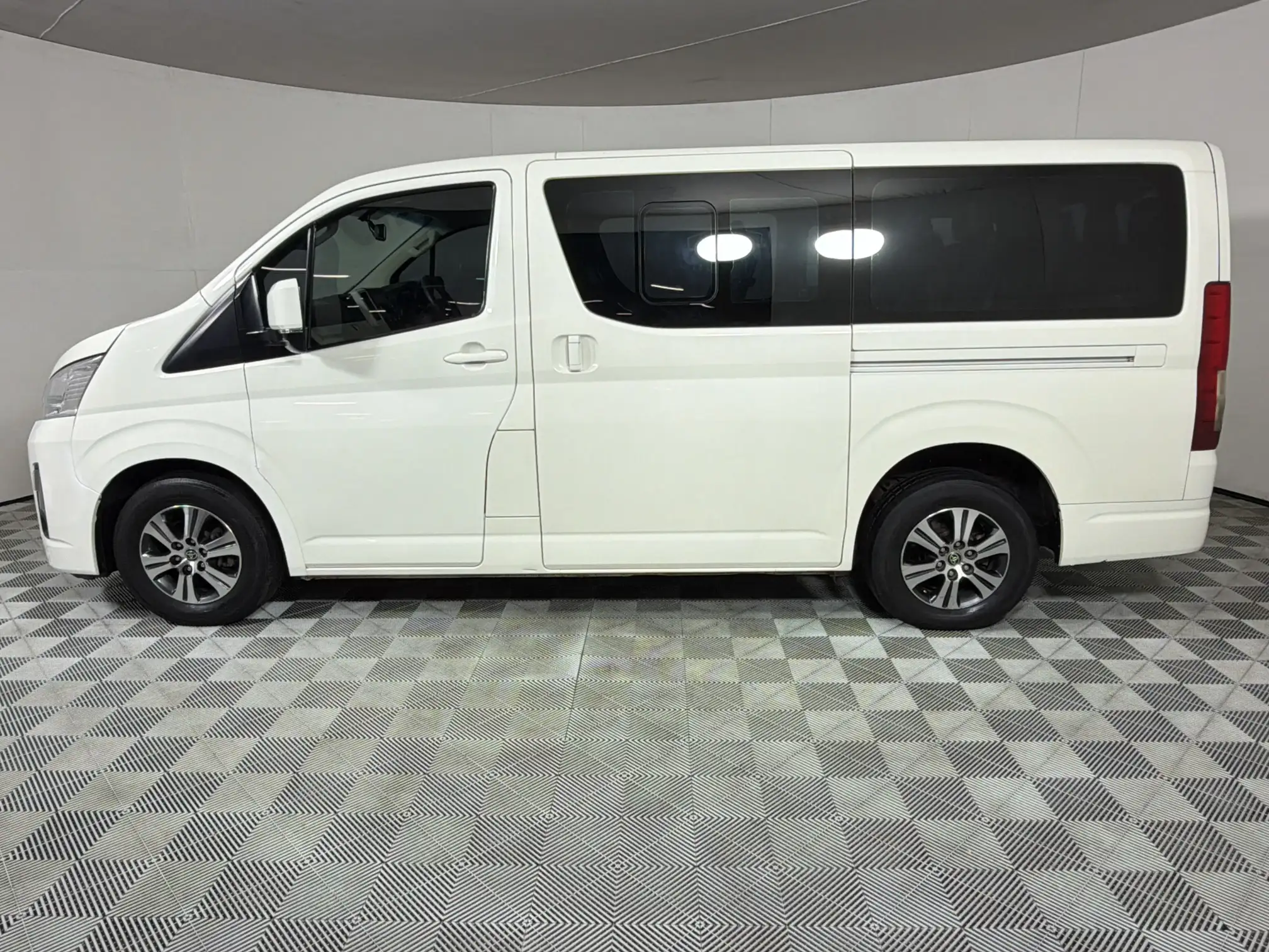 Toyota Quantum