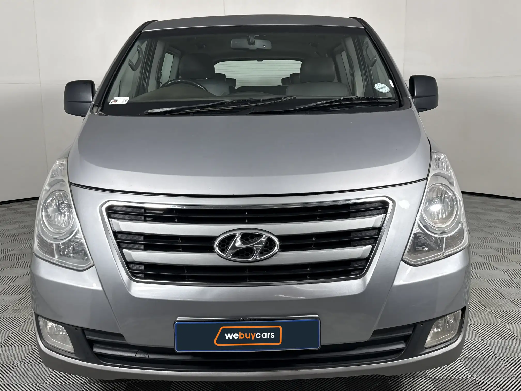 Hyundai H-1